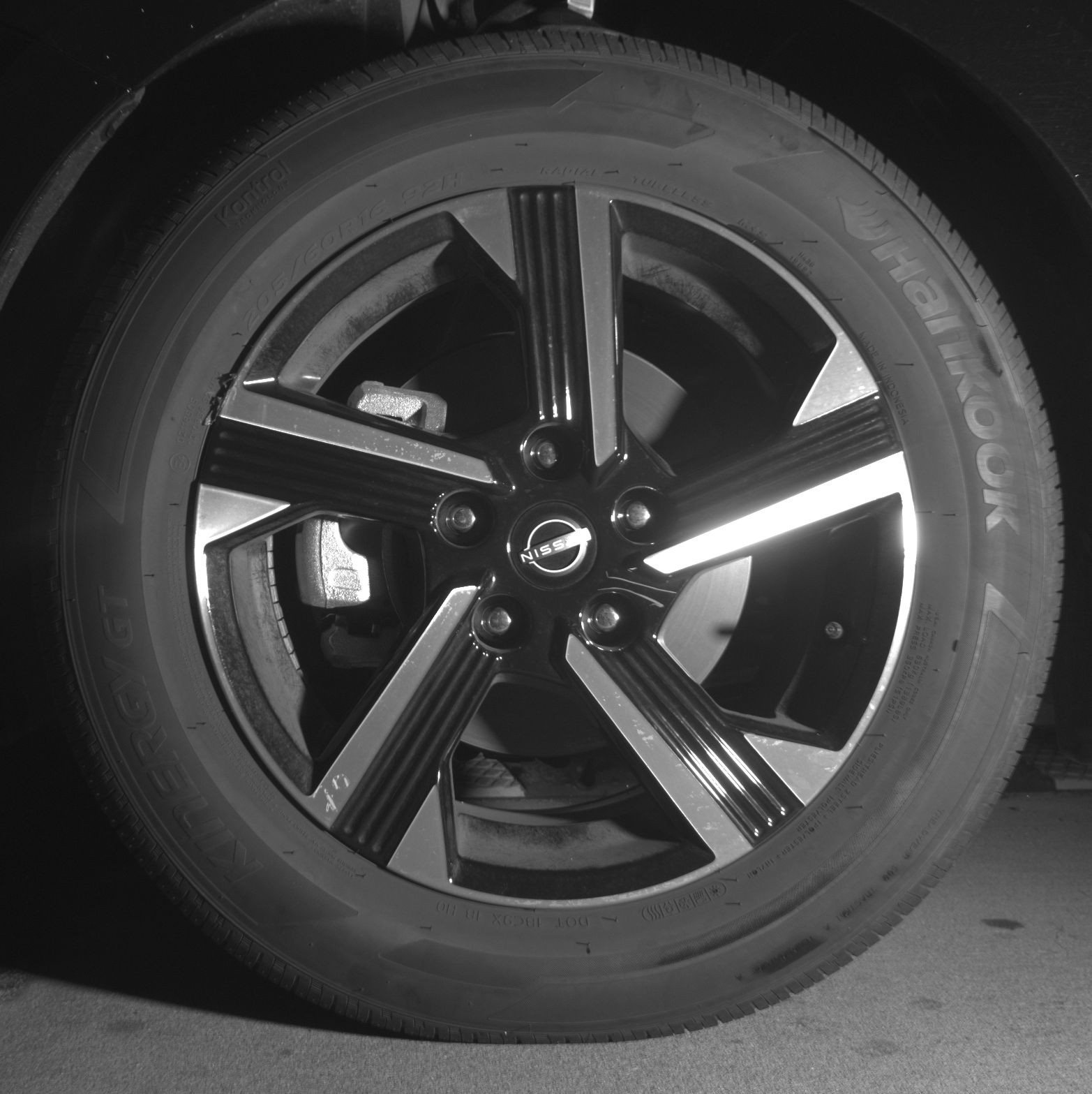 Thumbnail: 2025 Nissan Sentra - 9