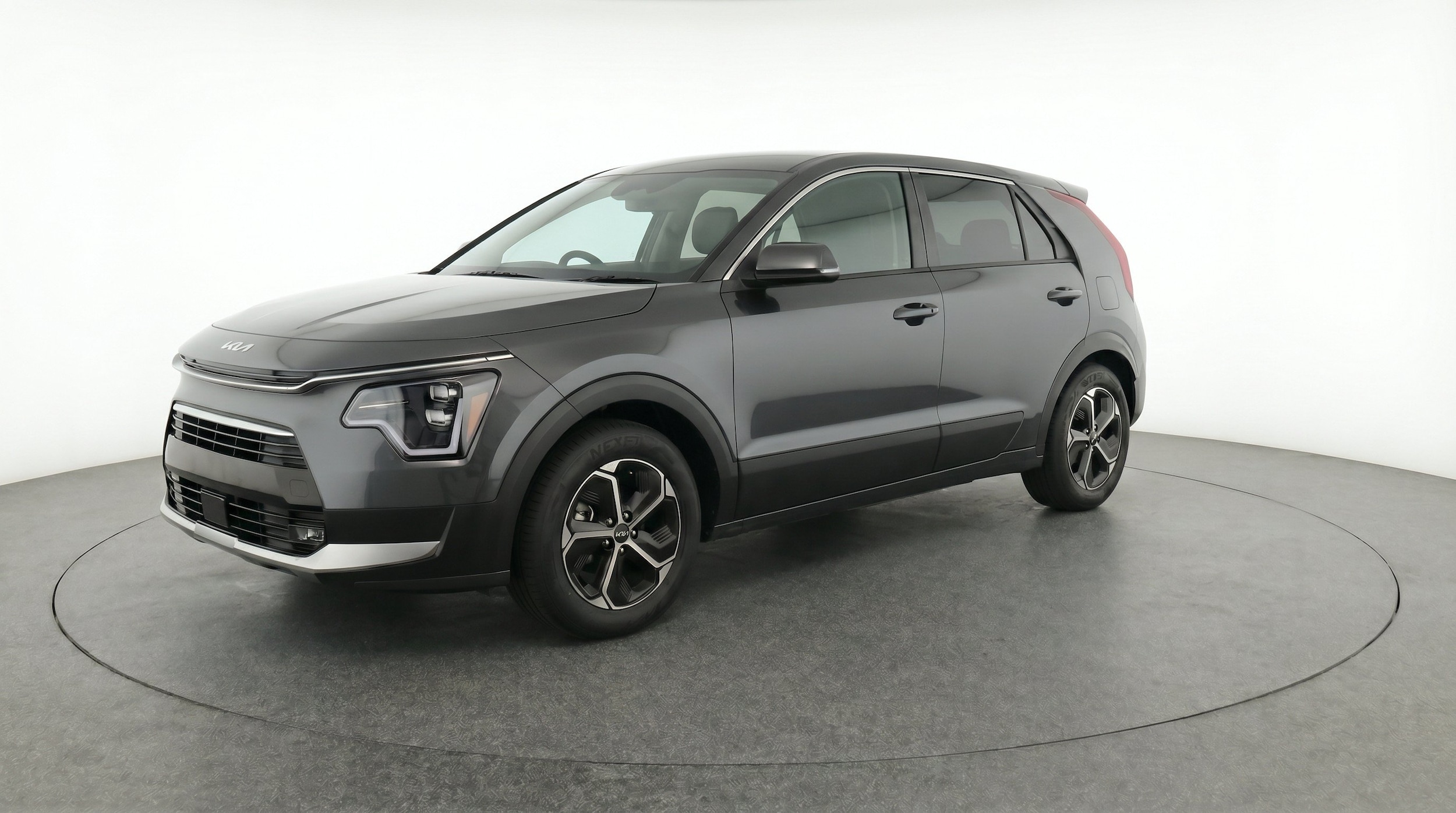 Thumbnail: 2026 Kia Niro - 3