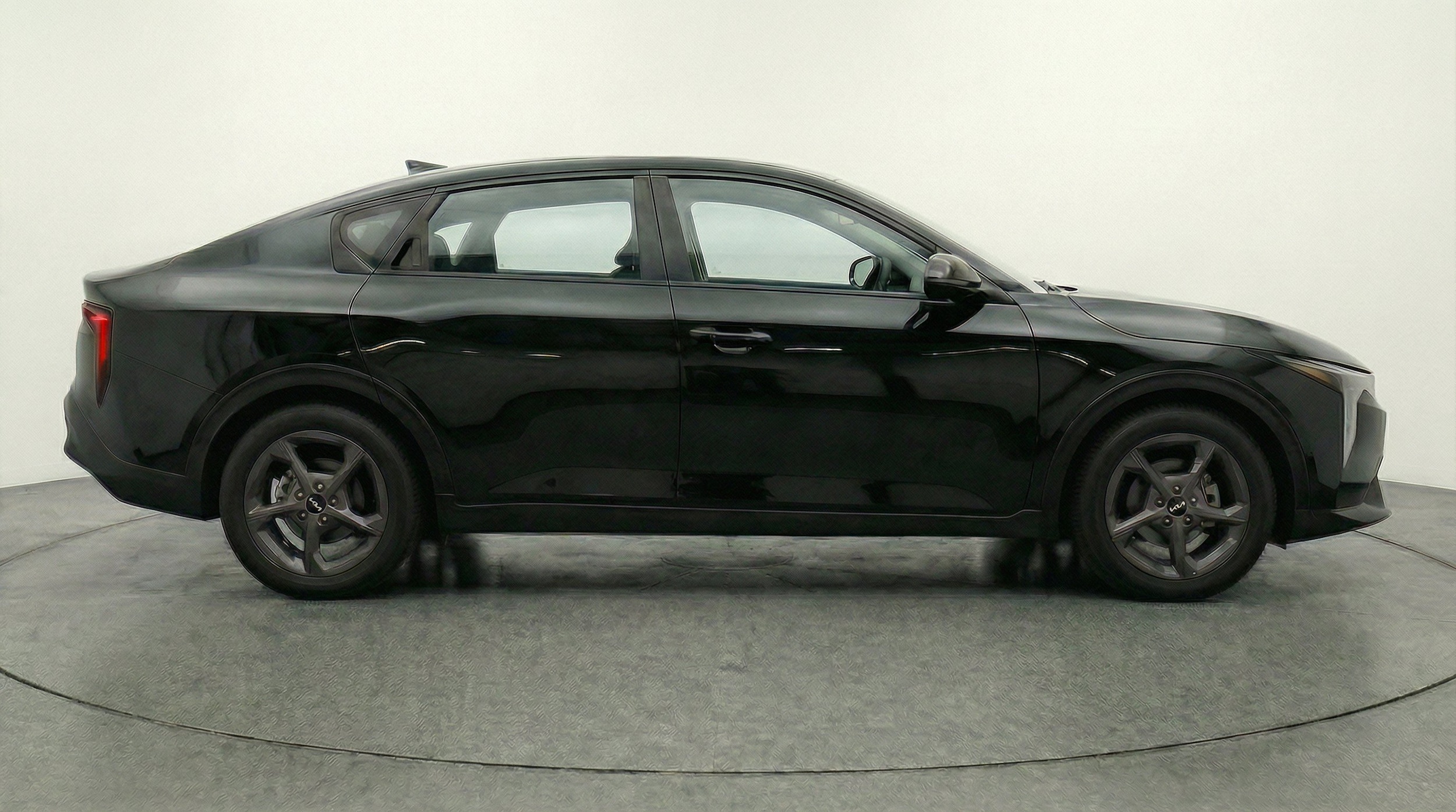 Thumbnail: 2025 Kia K4 - 11