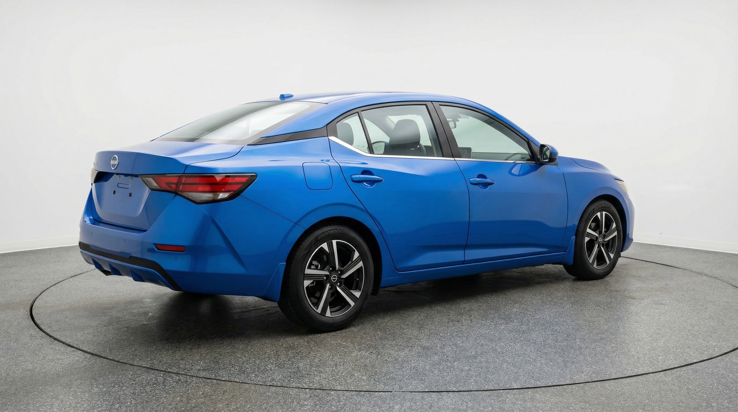 Thumbnail: 2025 Nissan Sentra - 9