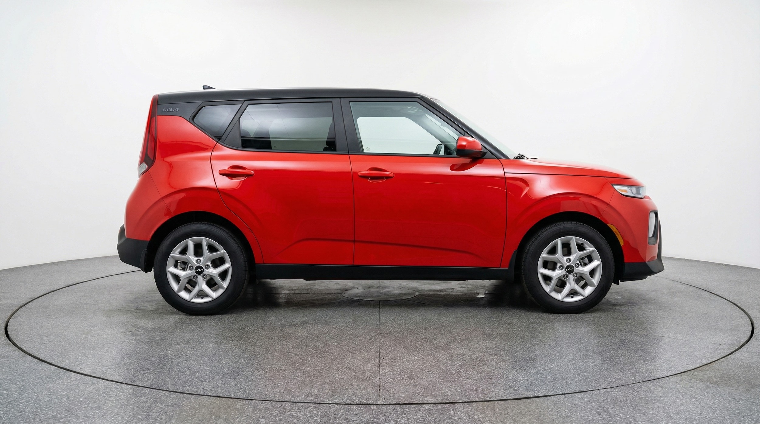 Thumbnail: 2025 Kia Soul - 8