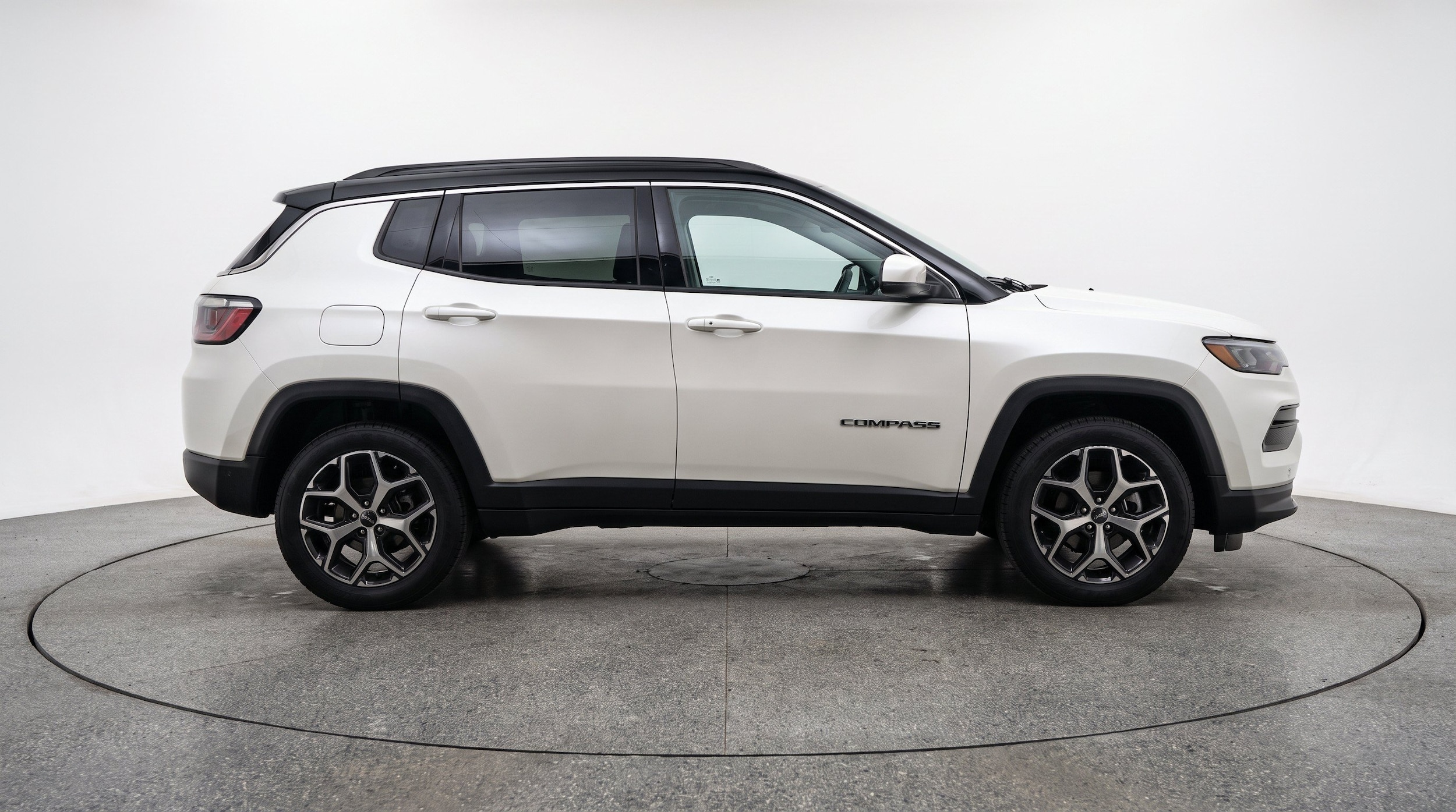 Thumbnail: 2025 Jeep Compass - 11