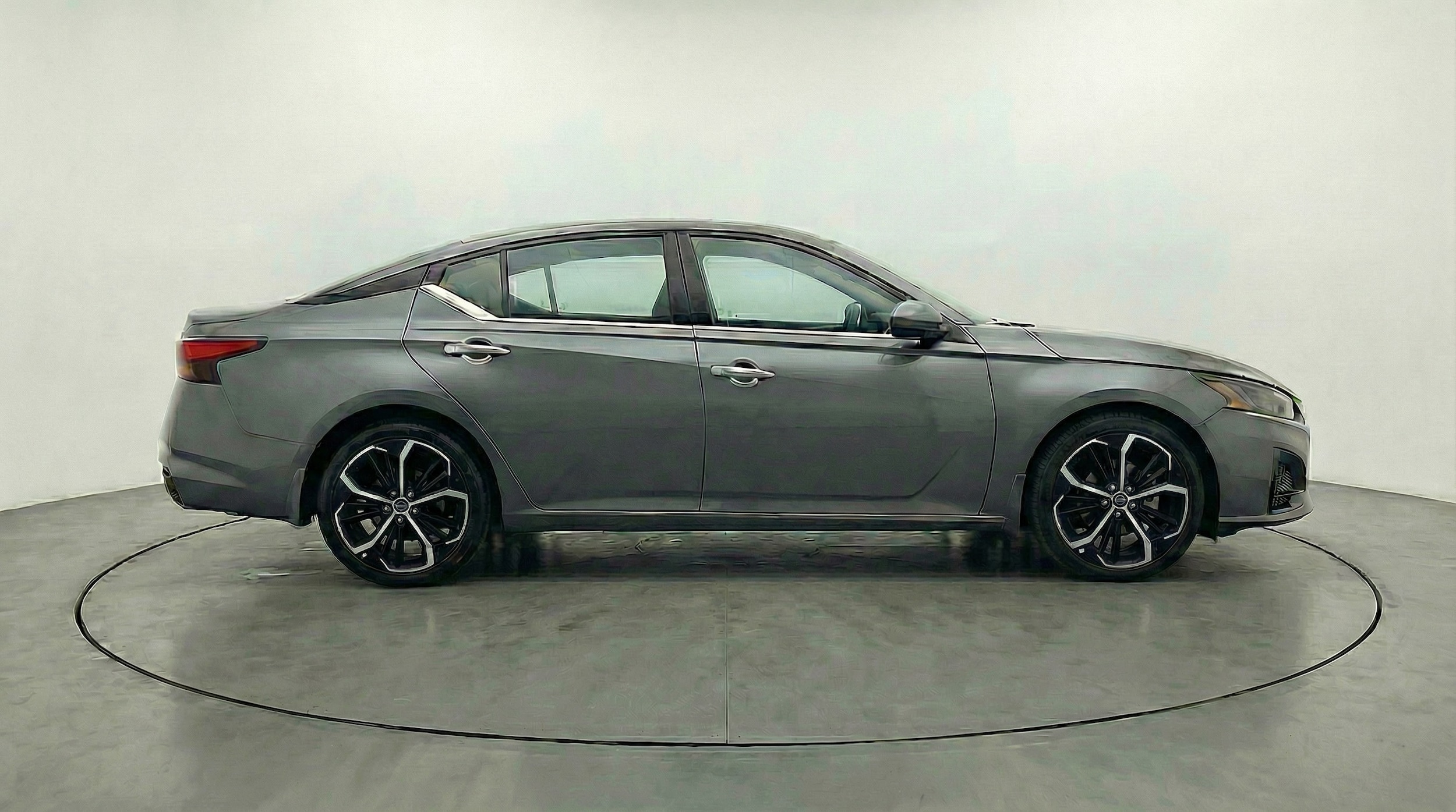 Thumbnail: 2025 Nissan Altima - 8