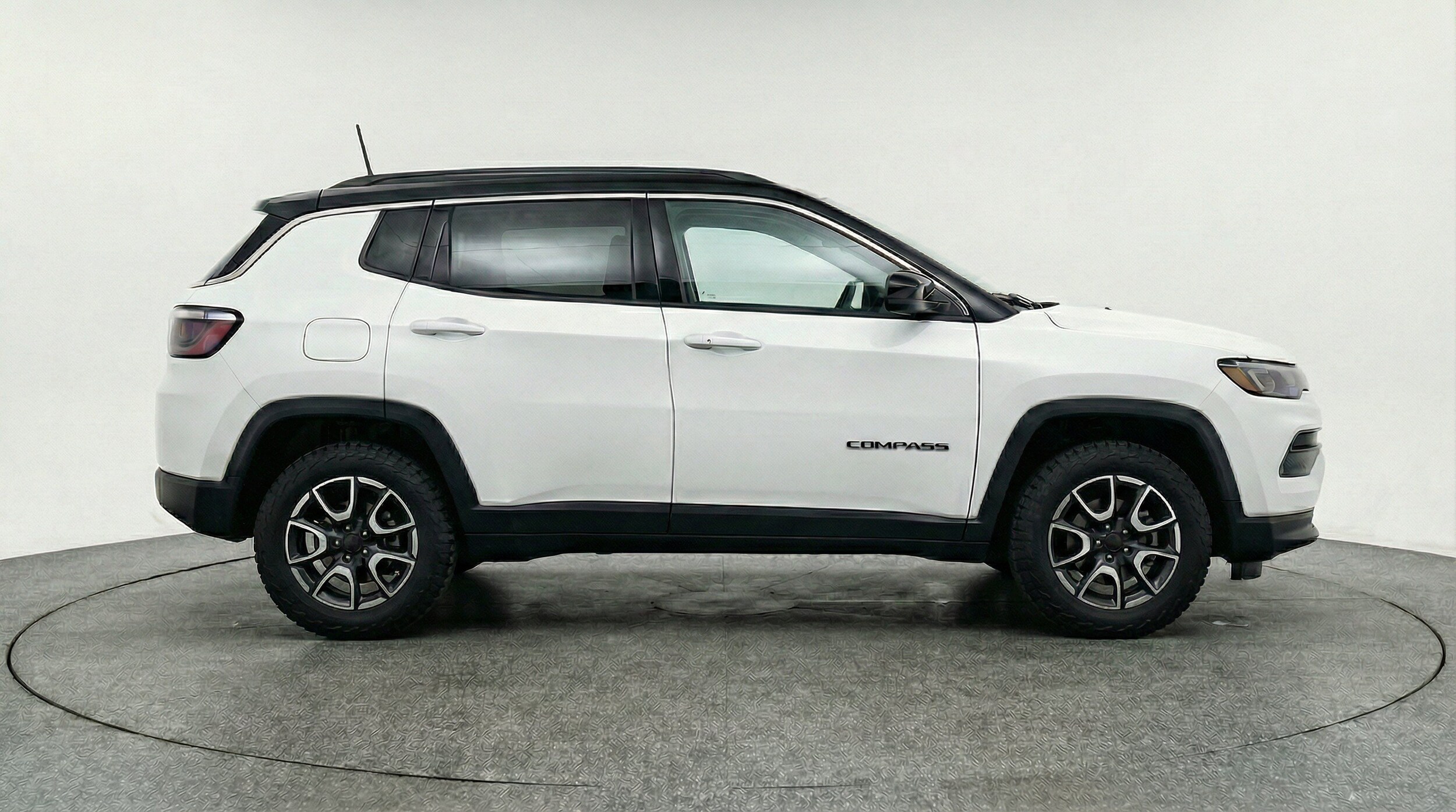 Thumbnail: 2025 Jeep Compass - 10
