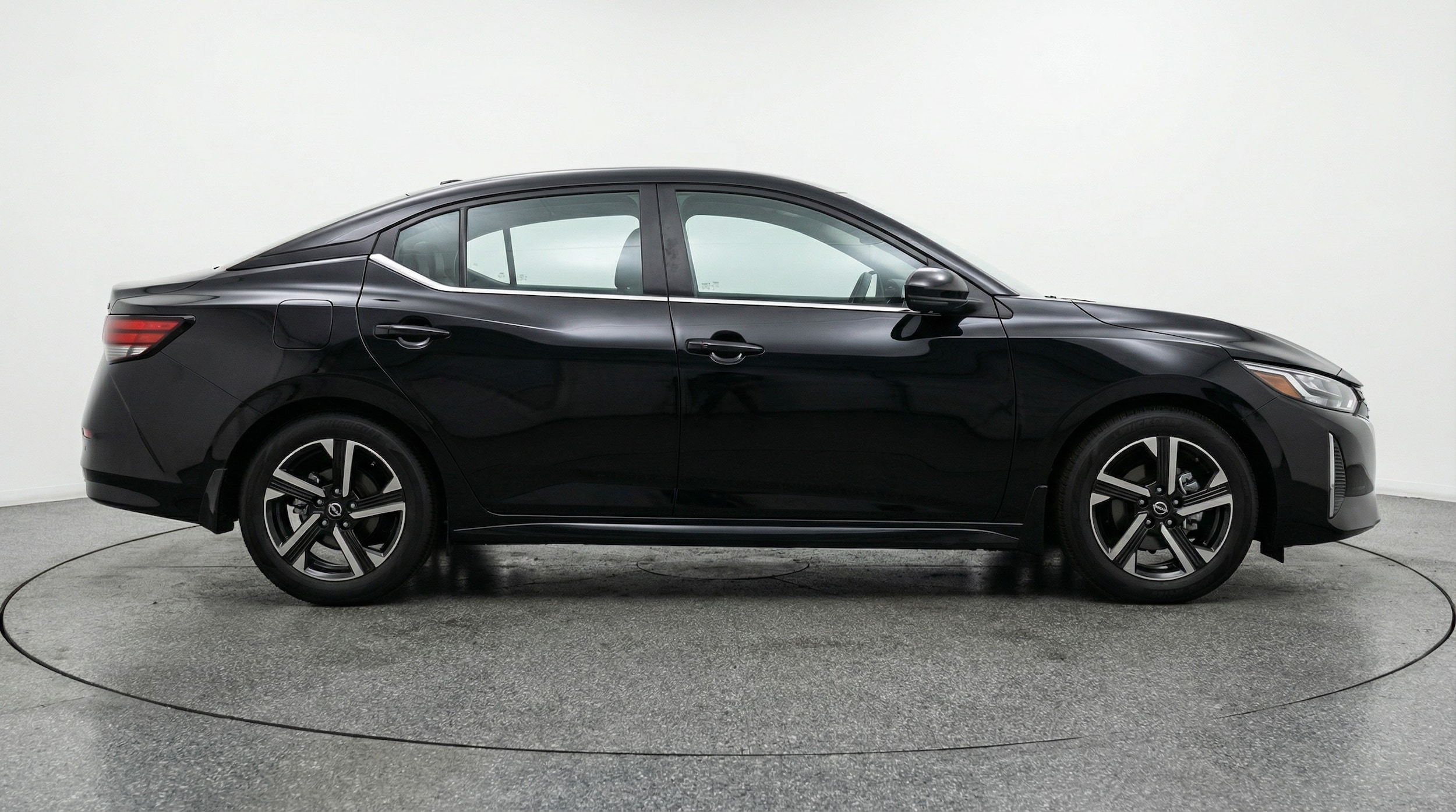 Thumbnail: 2025 Nissan Sentra - 8