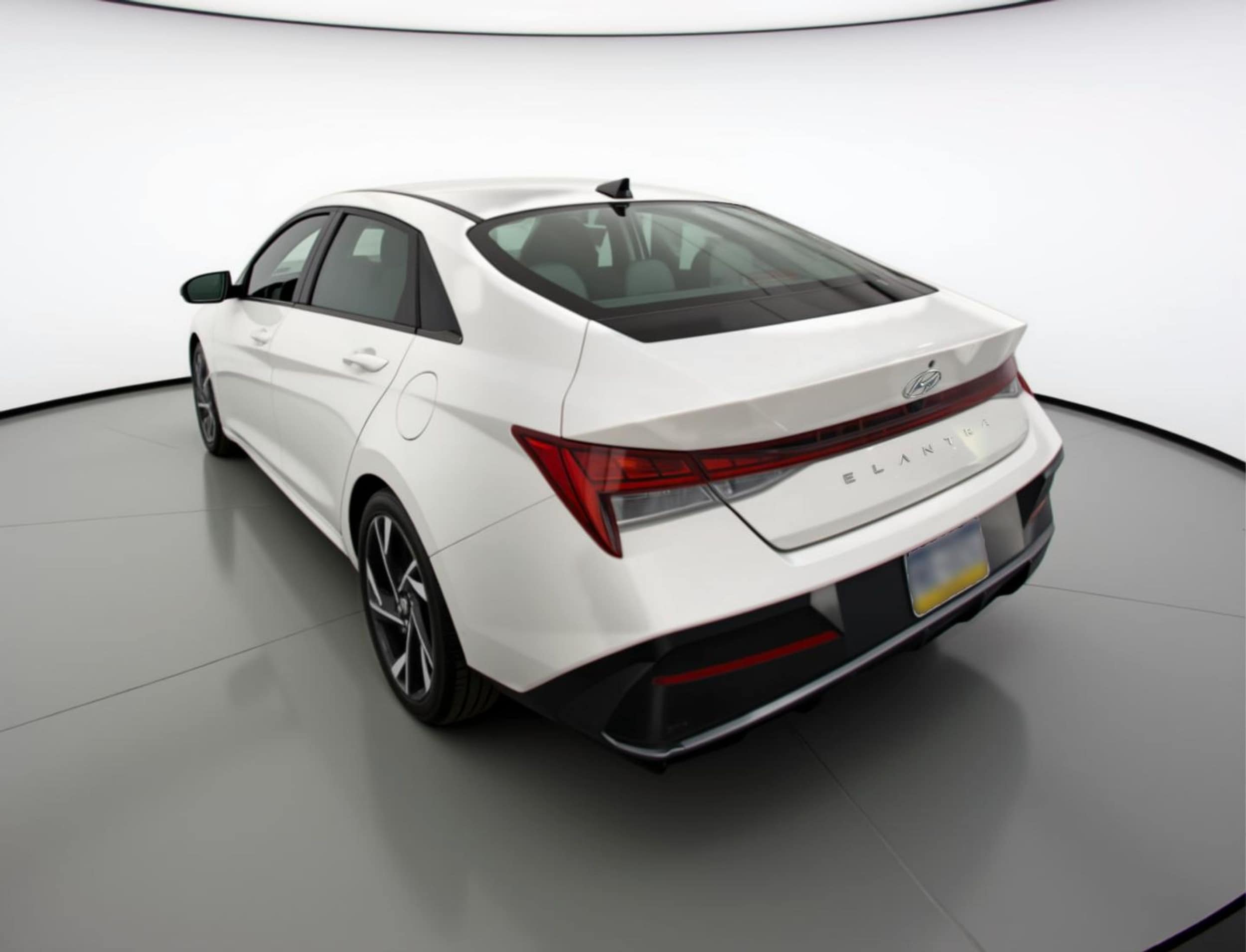 Thumbnail: 2025 Hyundai Elantra - 5