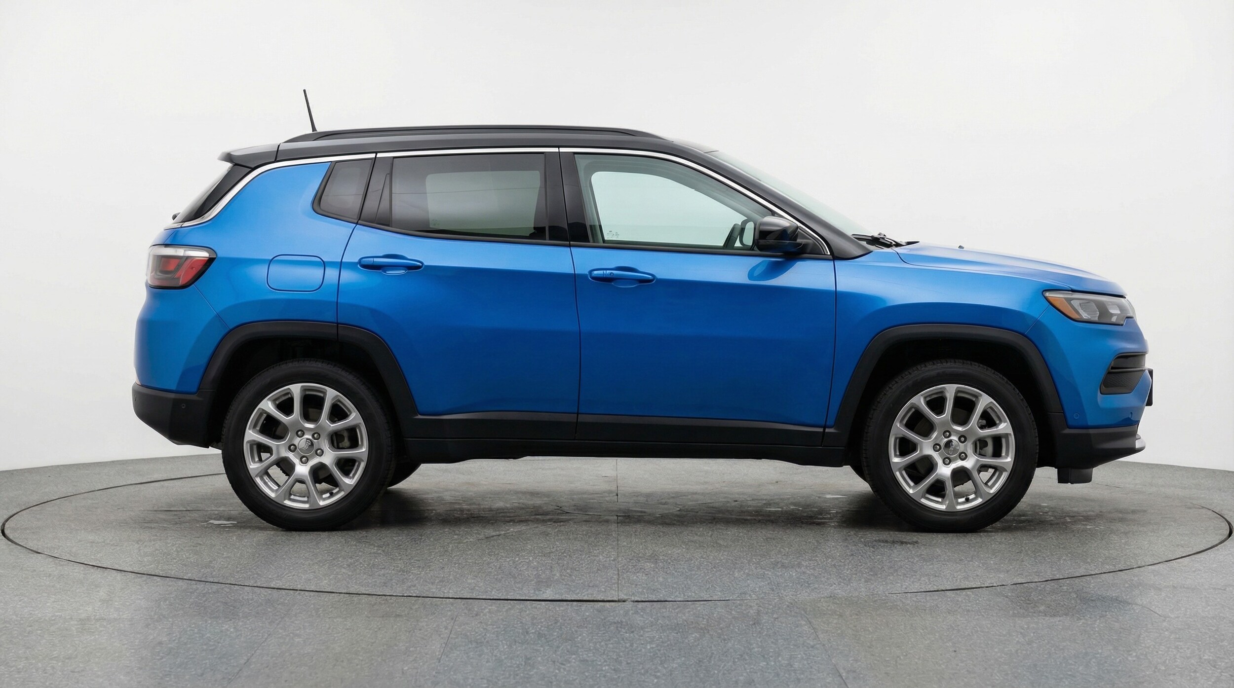 Thumbnail: 2025 Jeep Compass - 8
