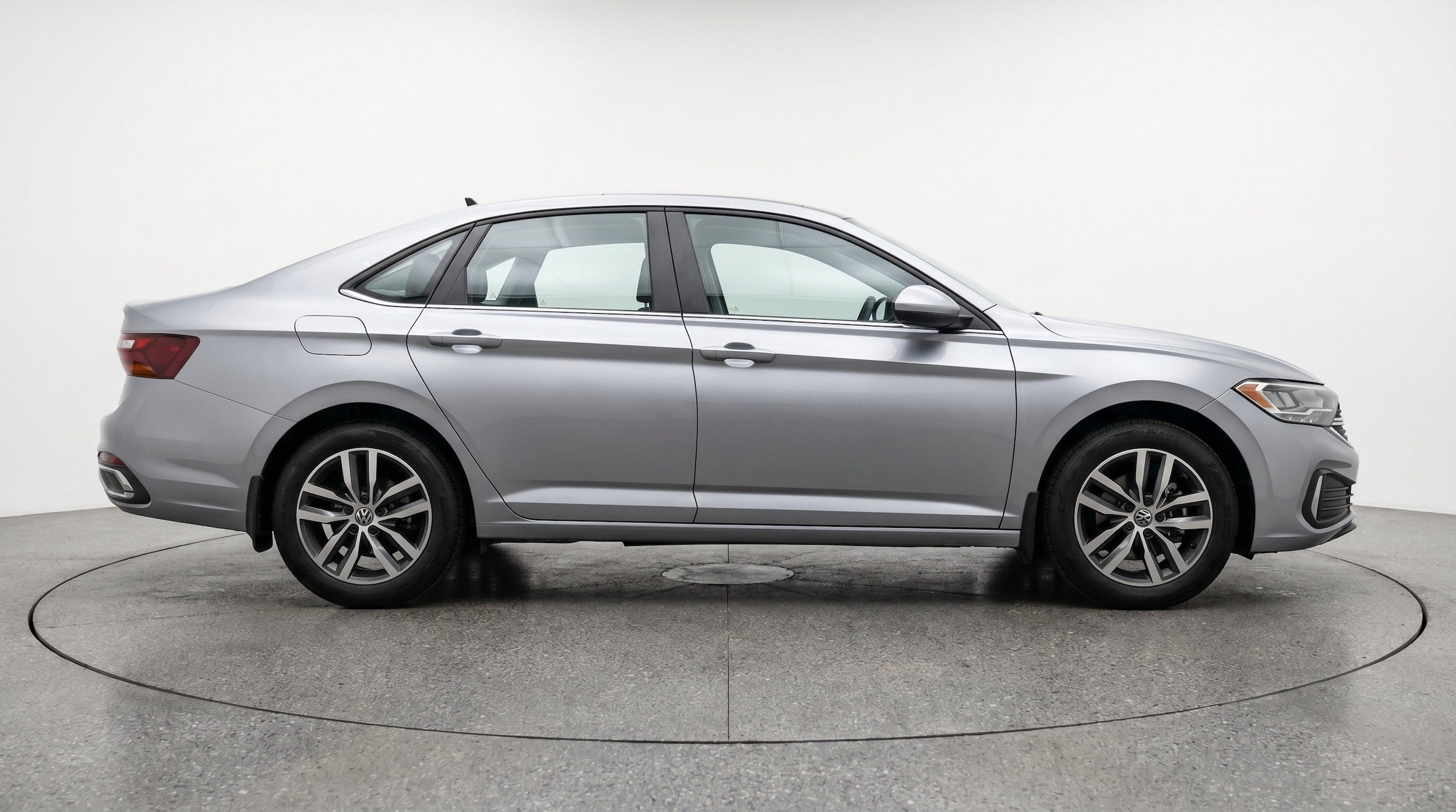 Thumbnail: 2025 Volkswagen Jetta - 11