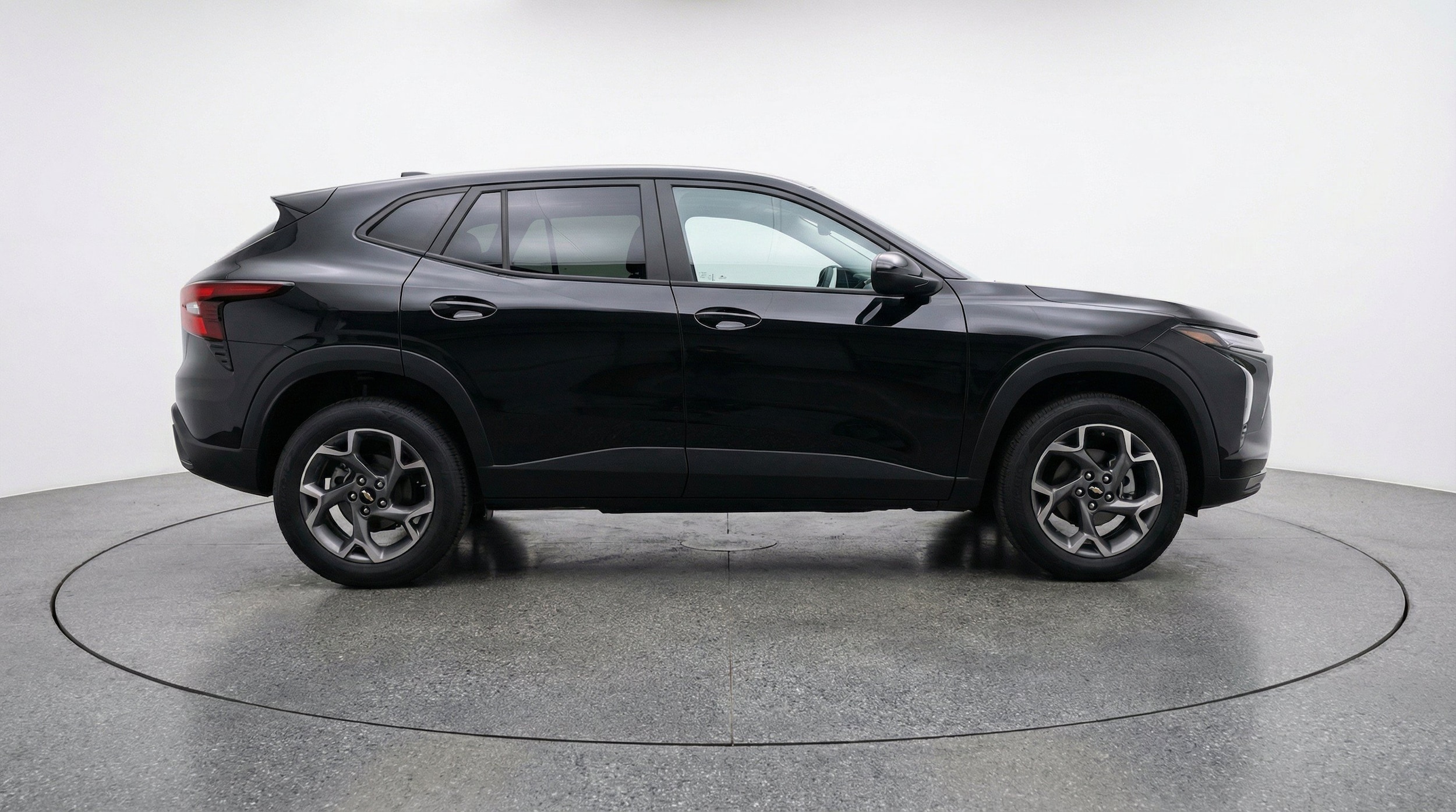 Thumbnail: 2025 Chevrolet Trax - 11