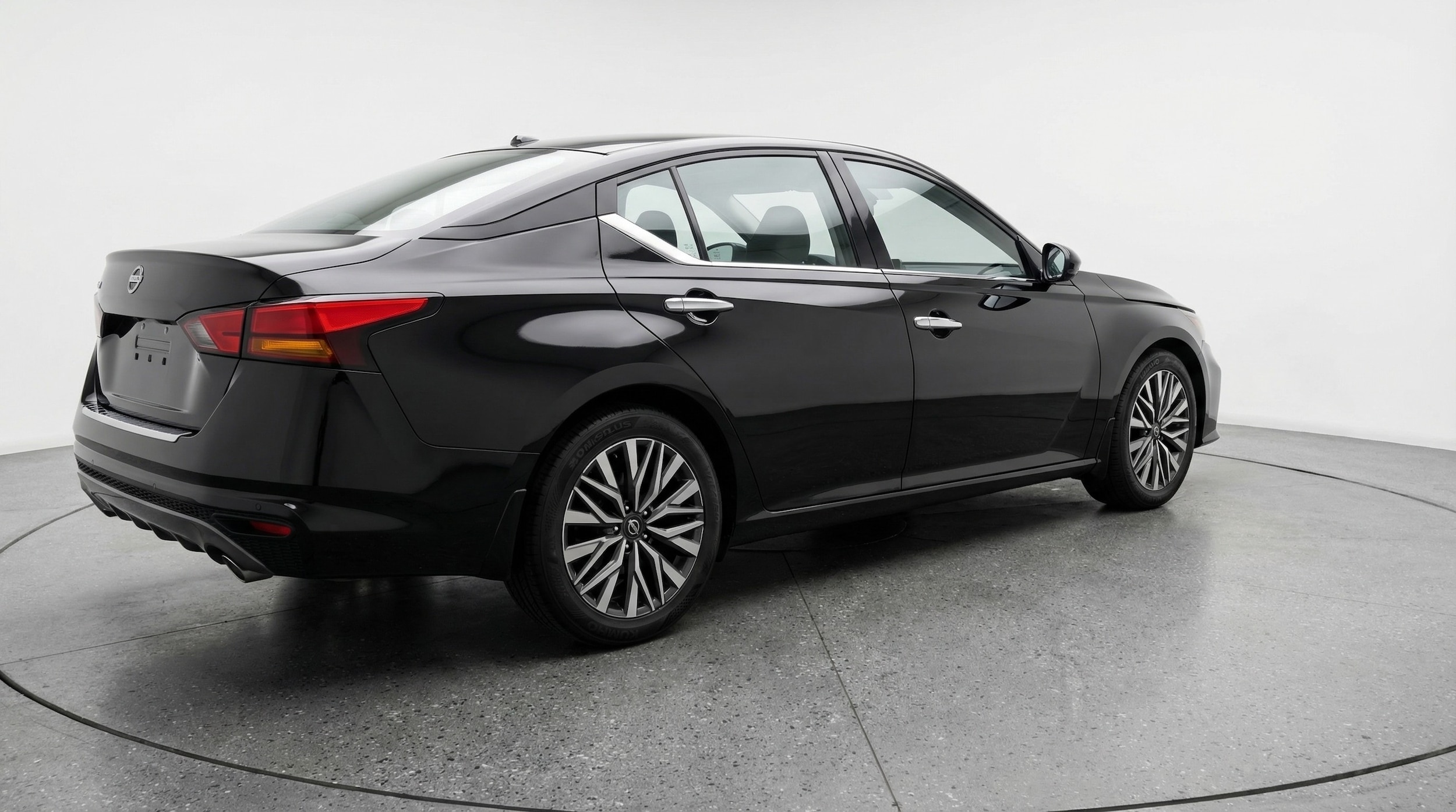 Thumbnail: 2025 Nissan Altima - 7