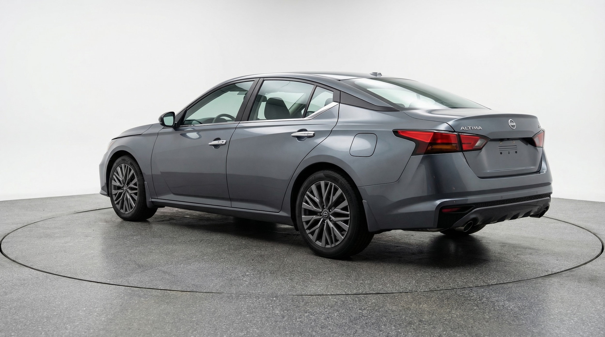 Thumbnail: 2025 Nissan Altima - 5