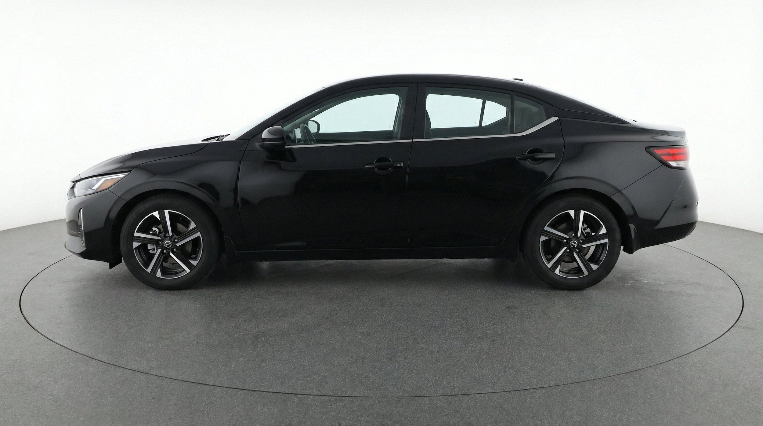 Thumbnail: 2025 Nissan Sentra - 5