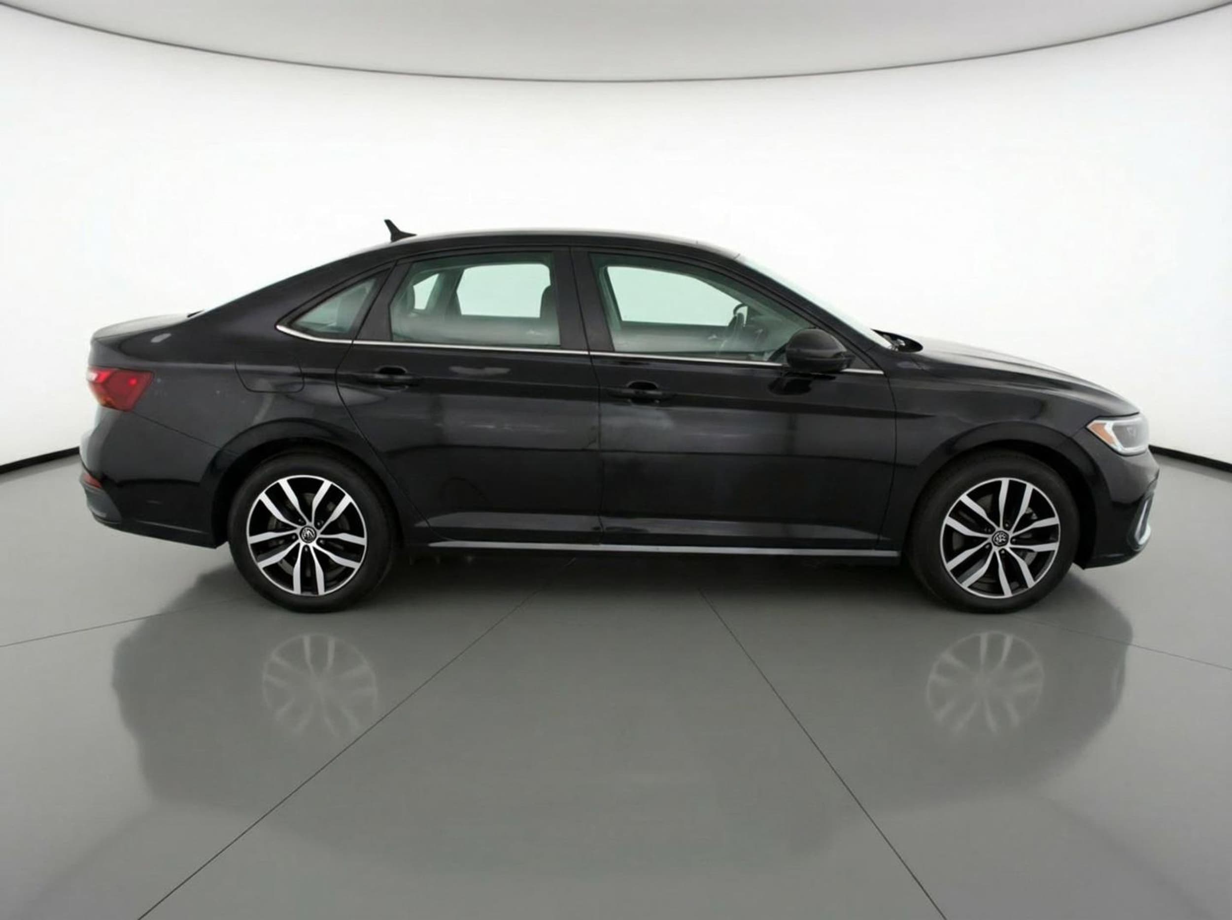Thumbnail: 2025 Volkswagen Jetta - 8