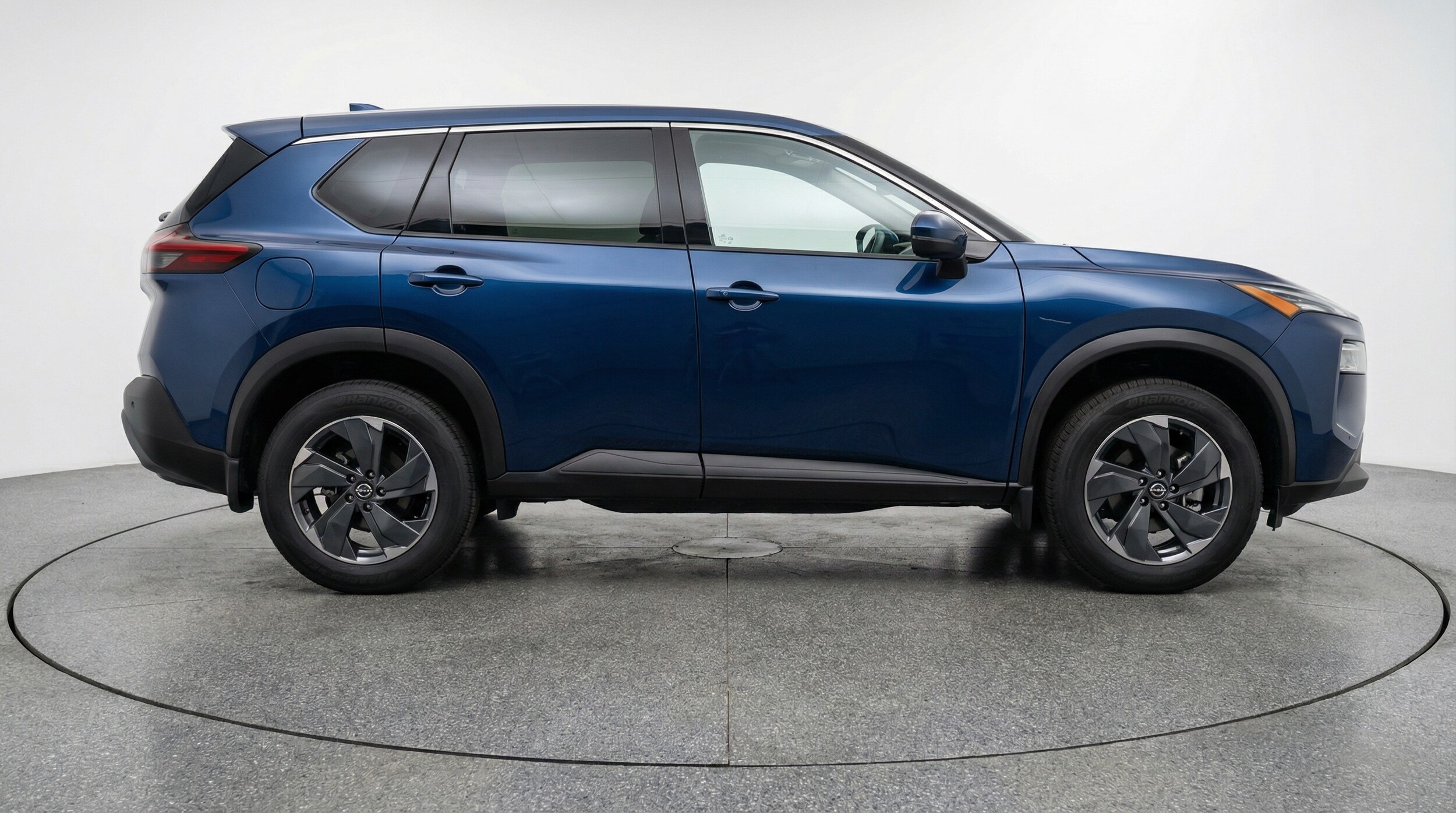 Thumbnail: 2025 Nissan Rogue - 8