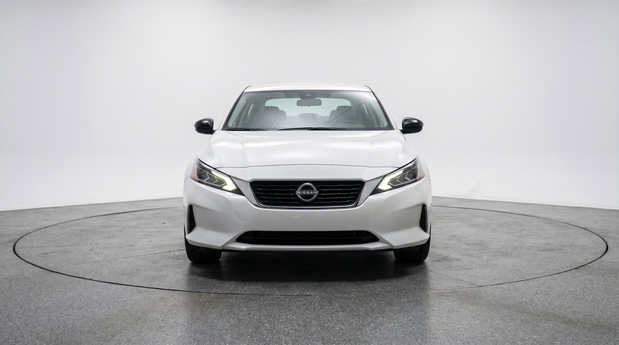 Thumbnail: 2025 Nissan Altima - 2