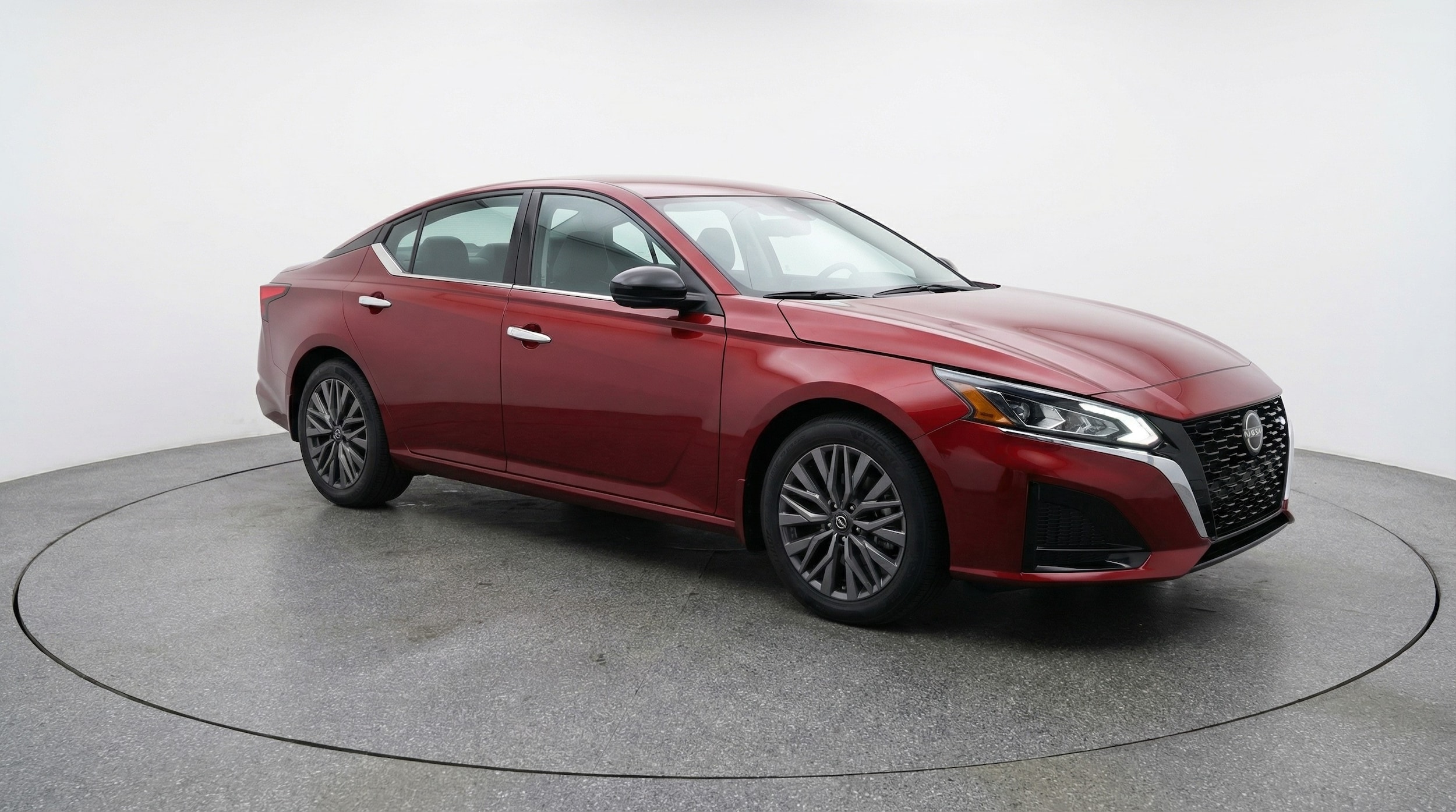 Thumbnail: 2025 Nissan Altima - 1