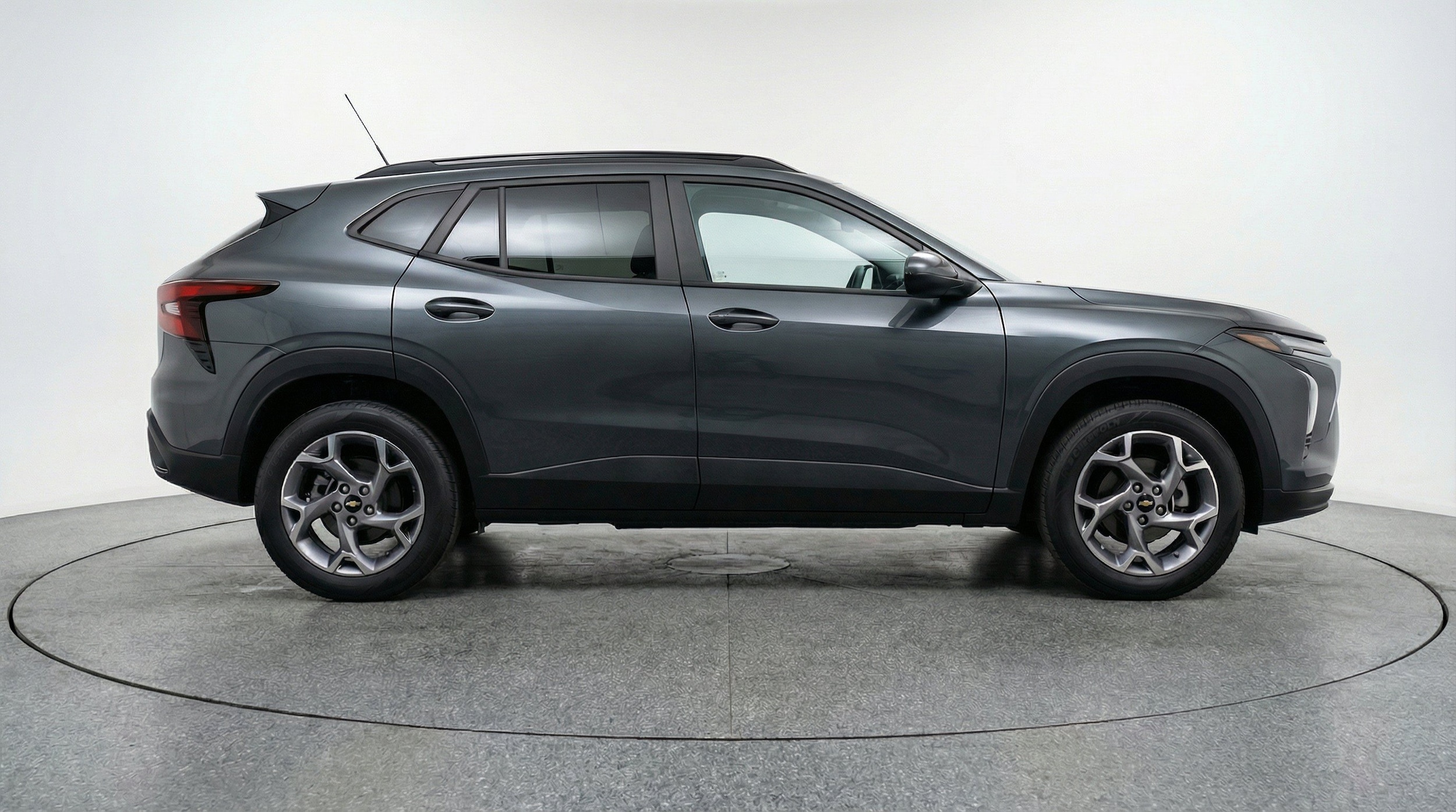 Thumbnail: 2025 Chevrolet Trax - 11