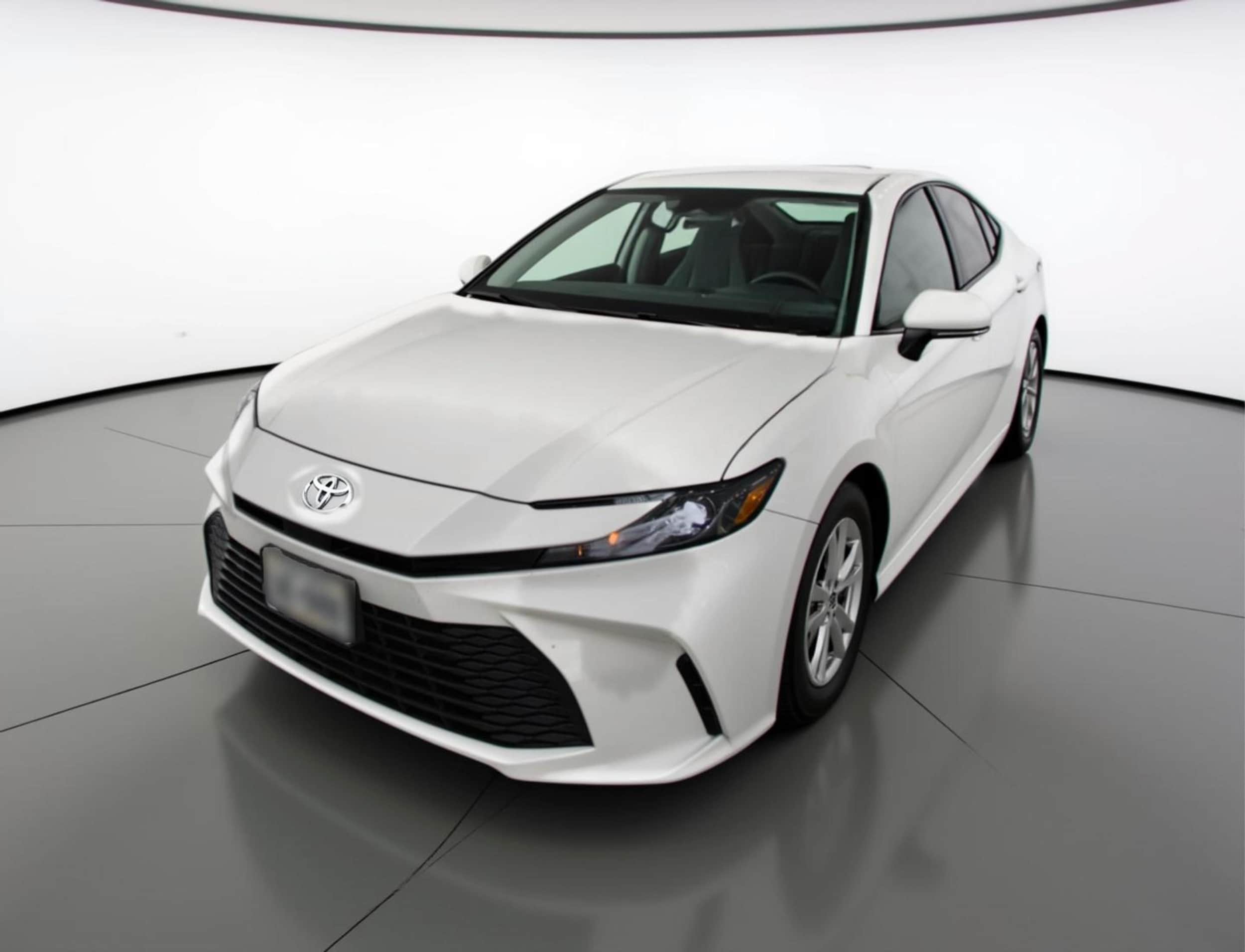 Thumbnail: 2025 Toyota Camry - 3