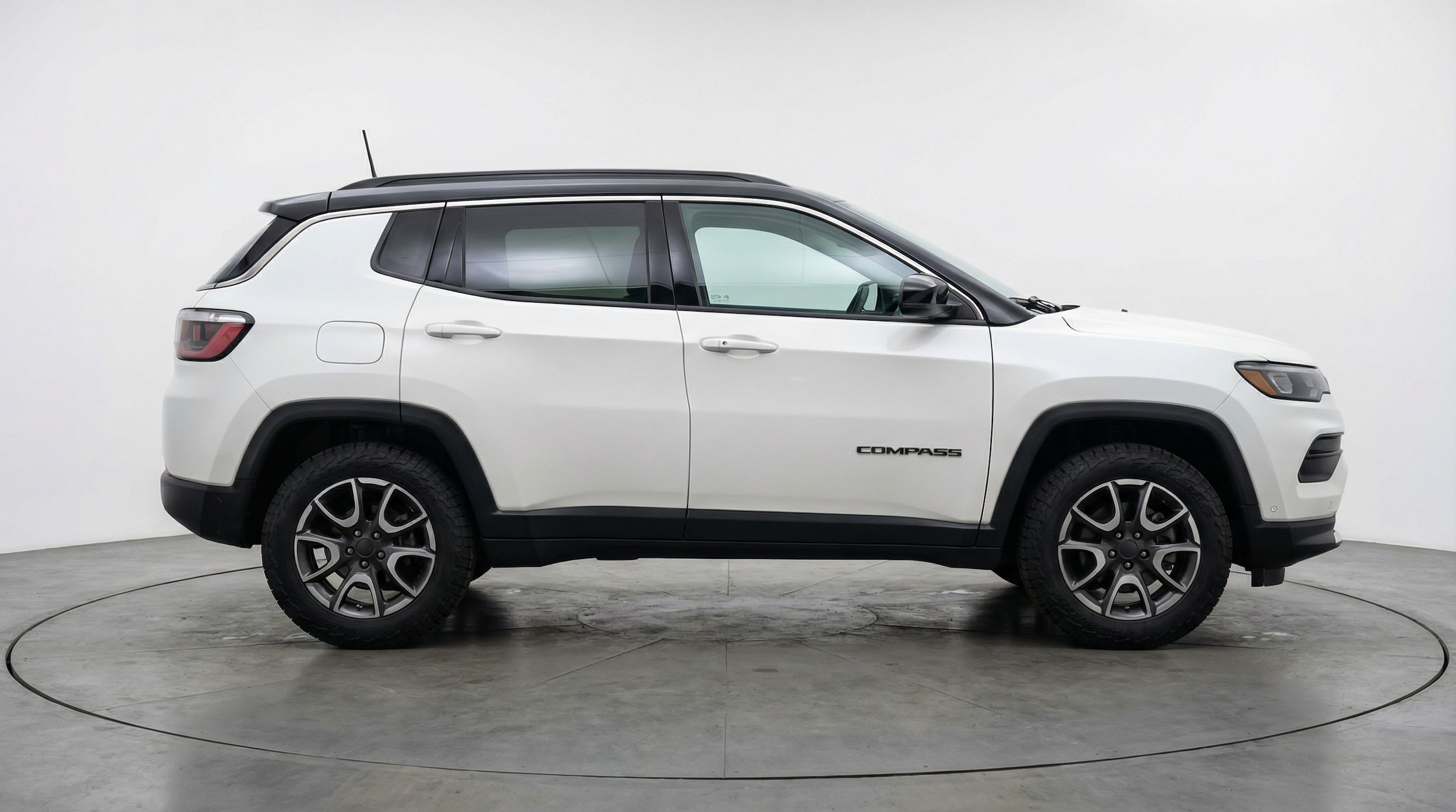 Thumbnail: 2025 Jeep Compass - 8