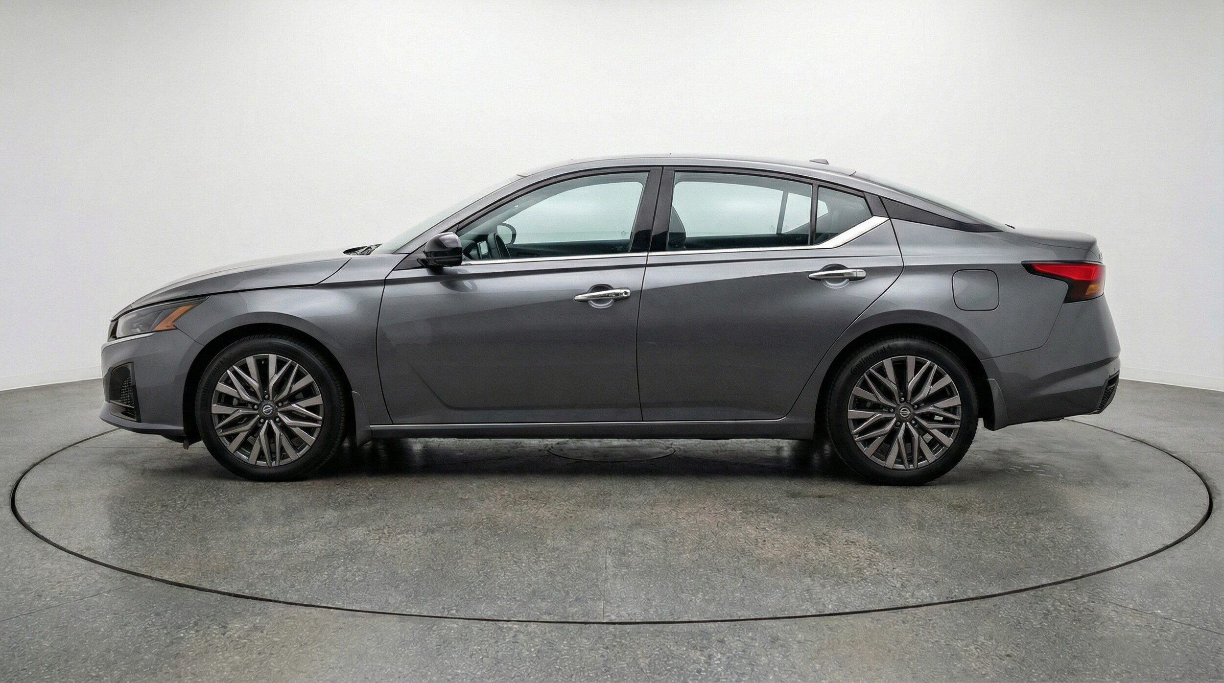 Thumbnail: 2025 Nissan Altima - 4