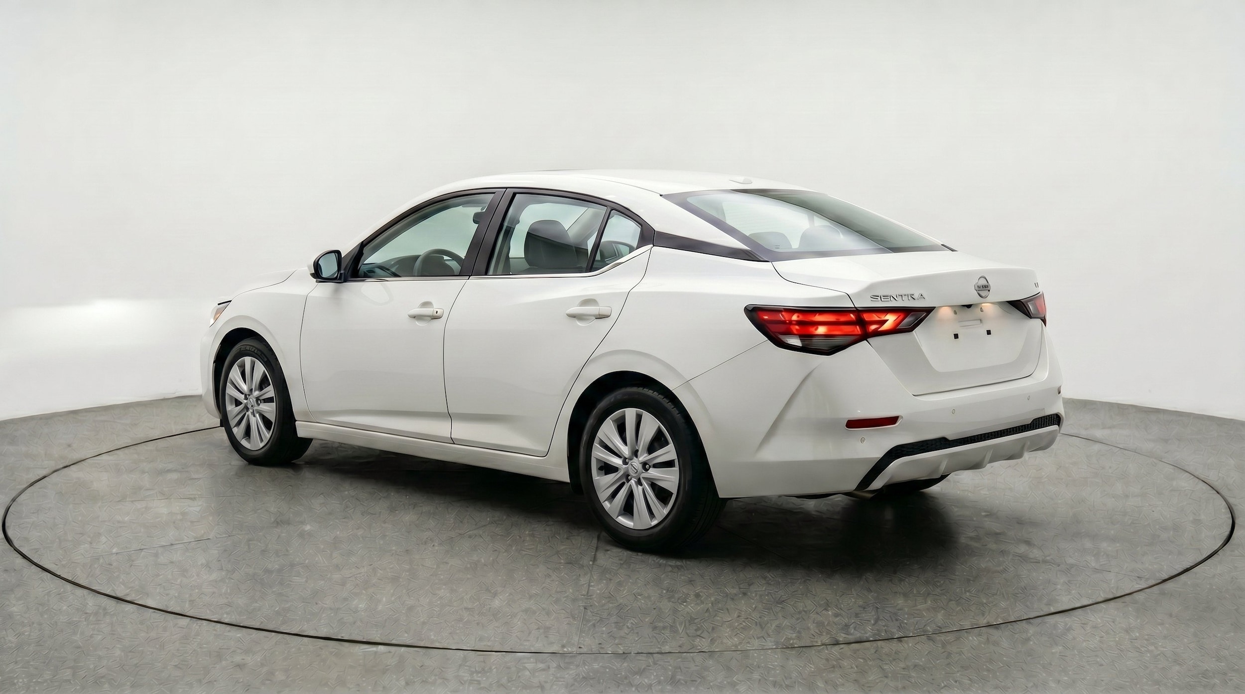 Thumbnail: 2025 Nissan Sentra - 6