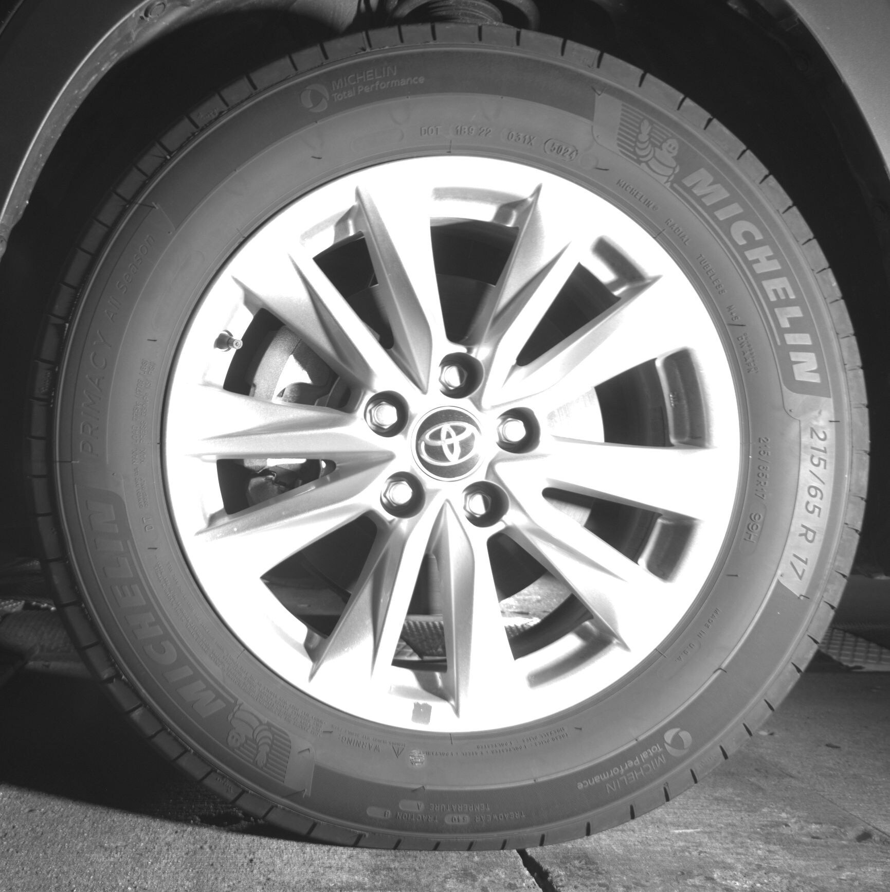 Thumbnail: 2025 Toyota Corolla Cross - 9