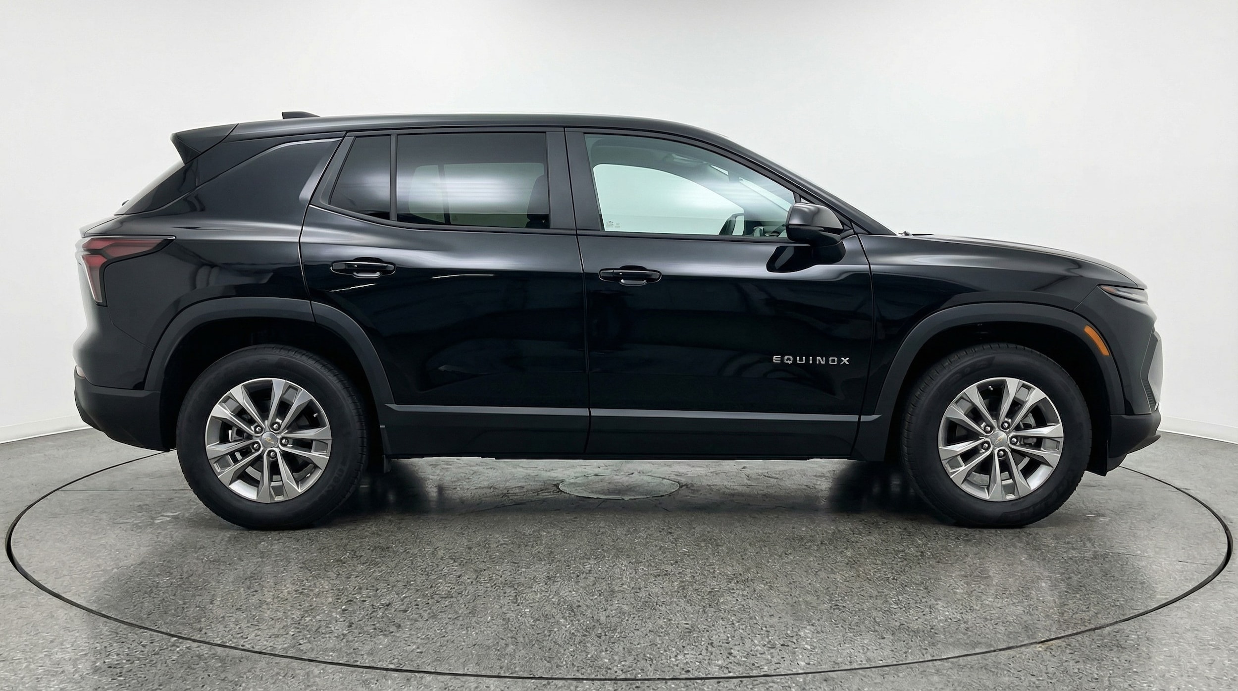 Thumbnail: 2025 Chevrolet Equinox - 8