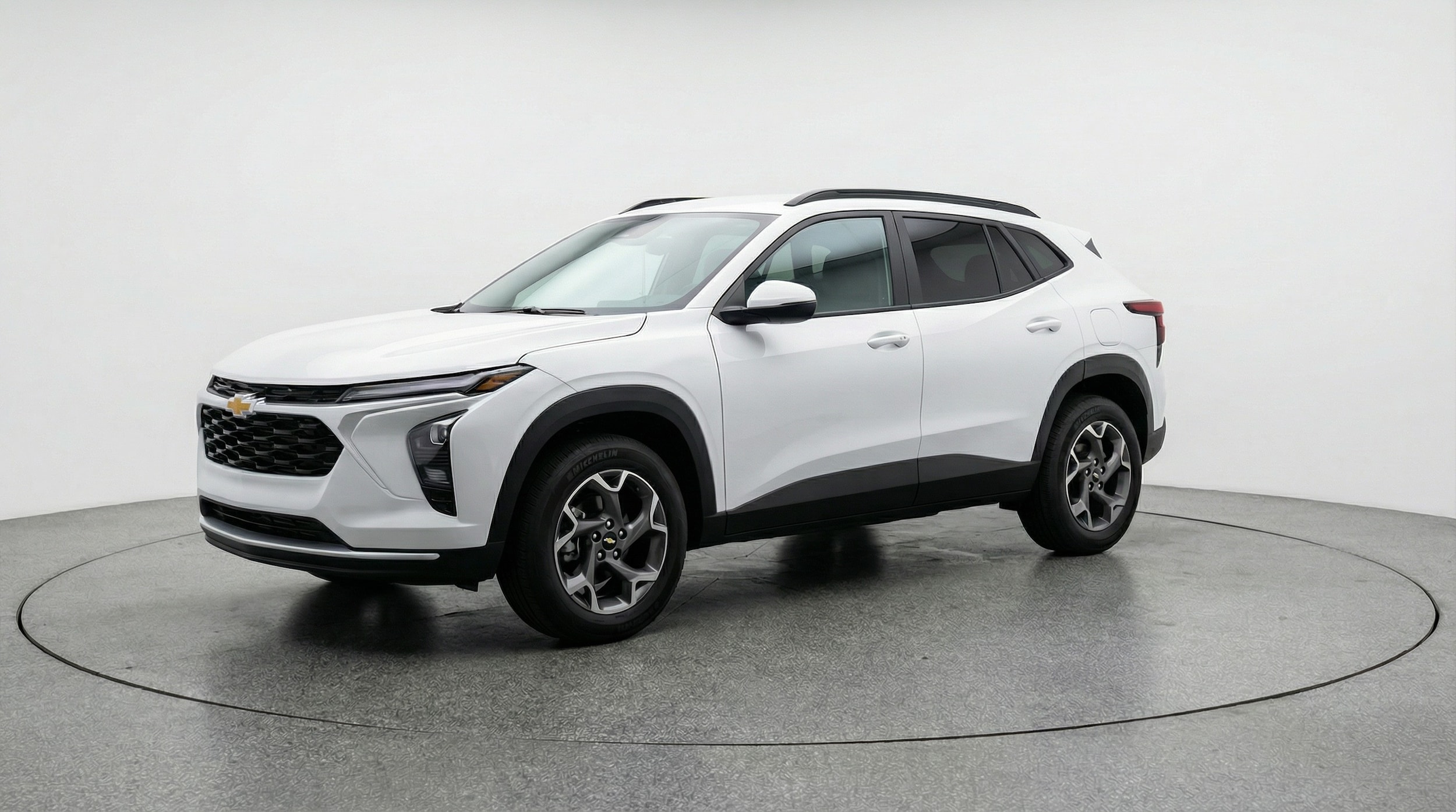 Thumbnail: 2025 Chevrolet Trax - 3