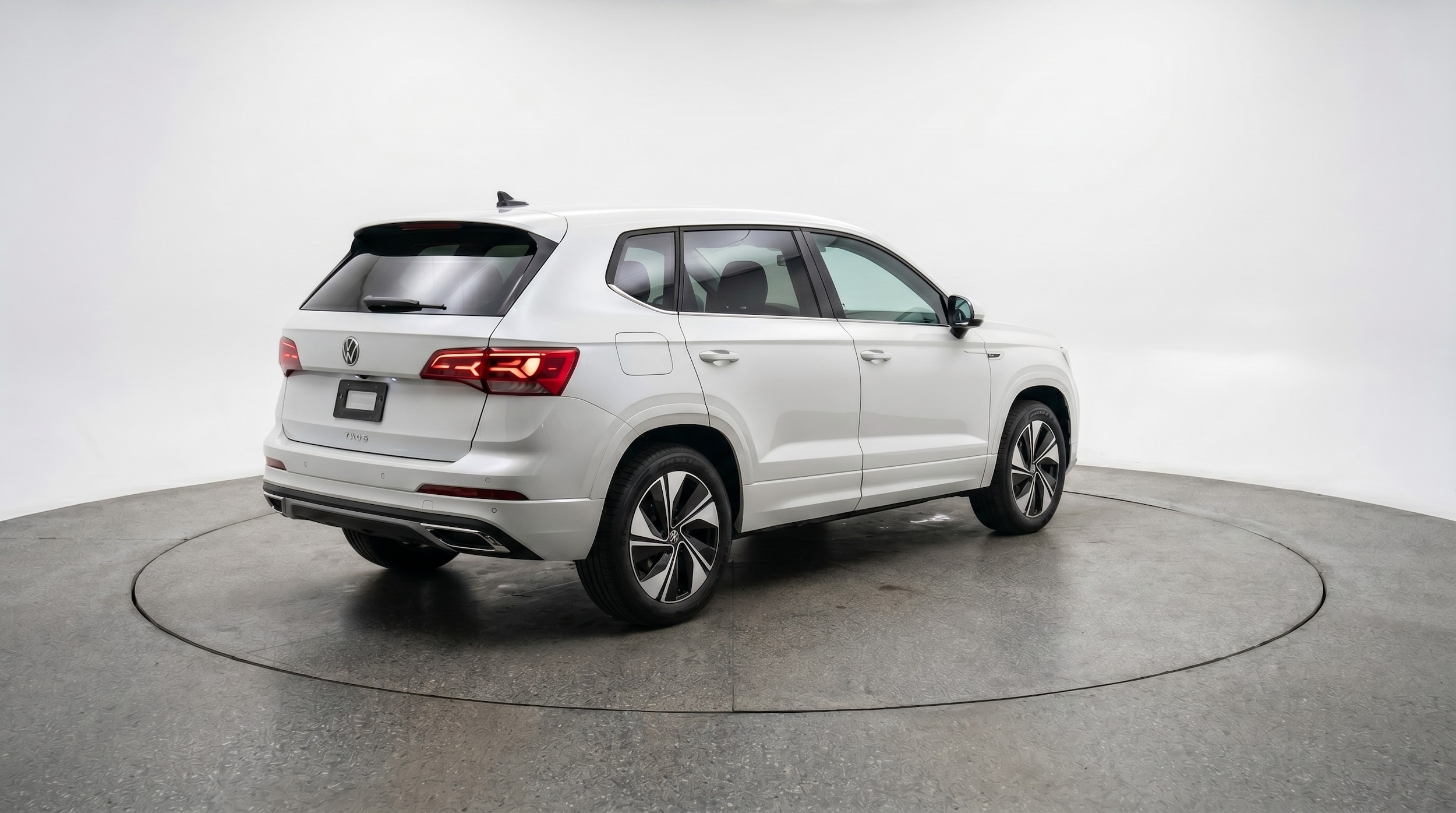 Thumbnail: 2025 Volkswagen Taos - 7
