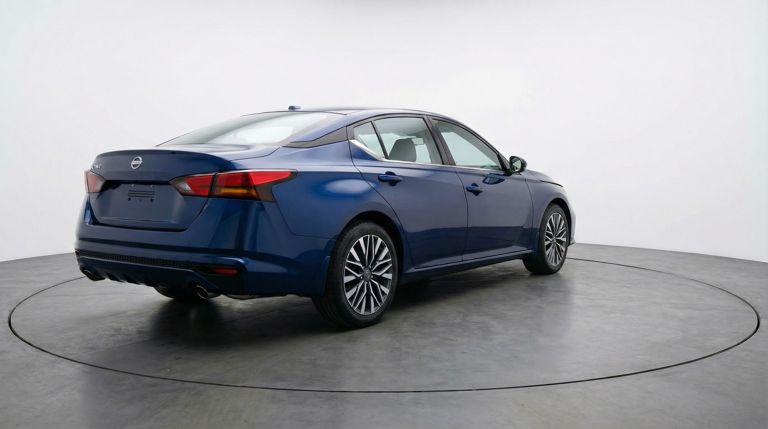 Thumbnail: 2025 Nissan Altima - 7