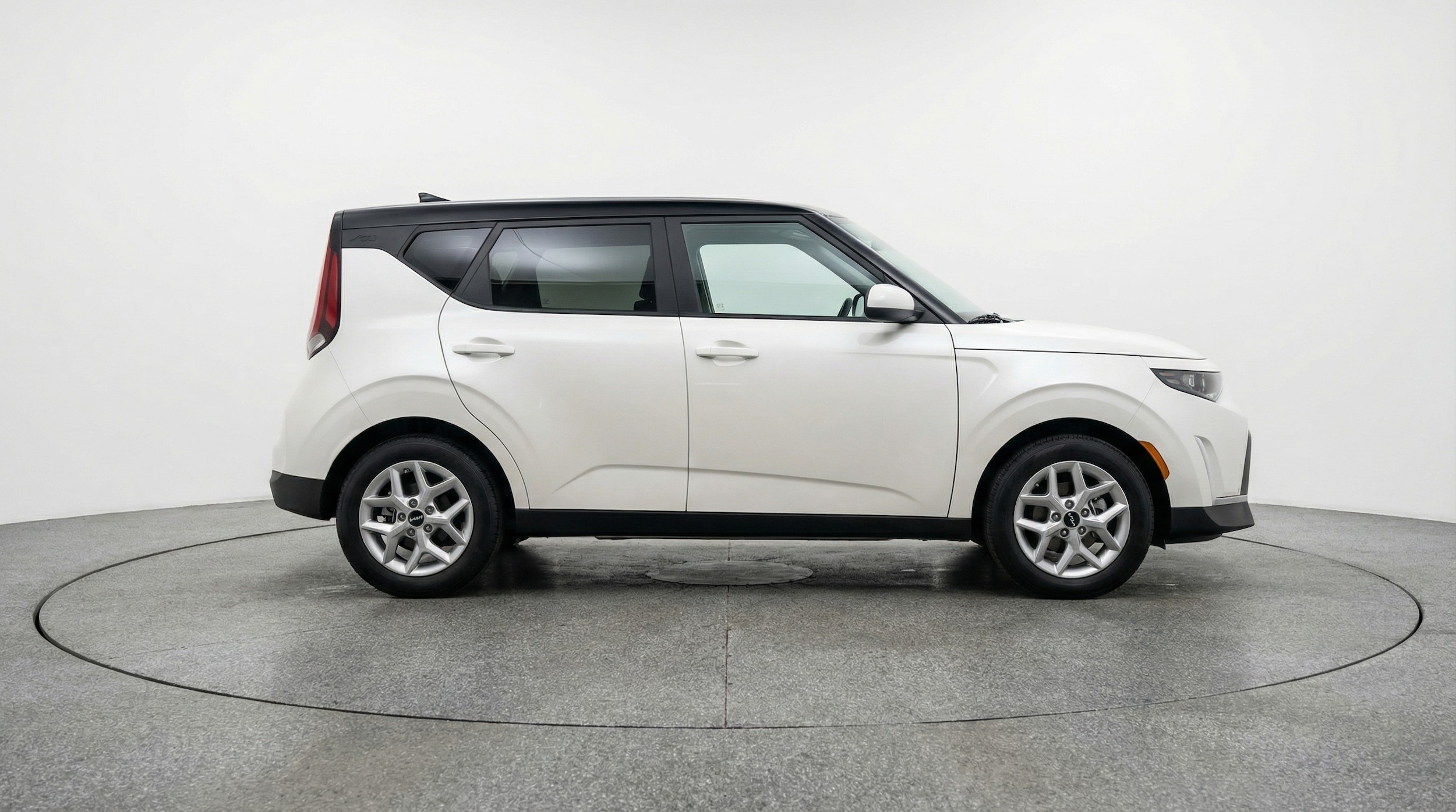 Thumbnail: 2025 Kia Soul - 8