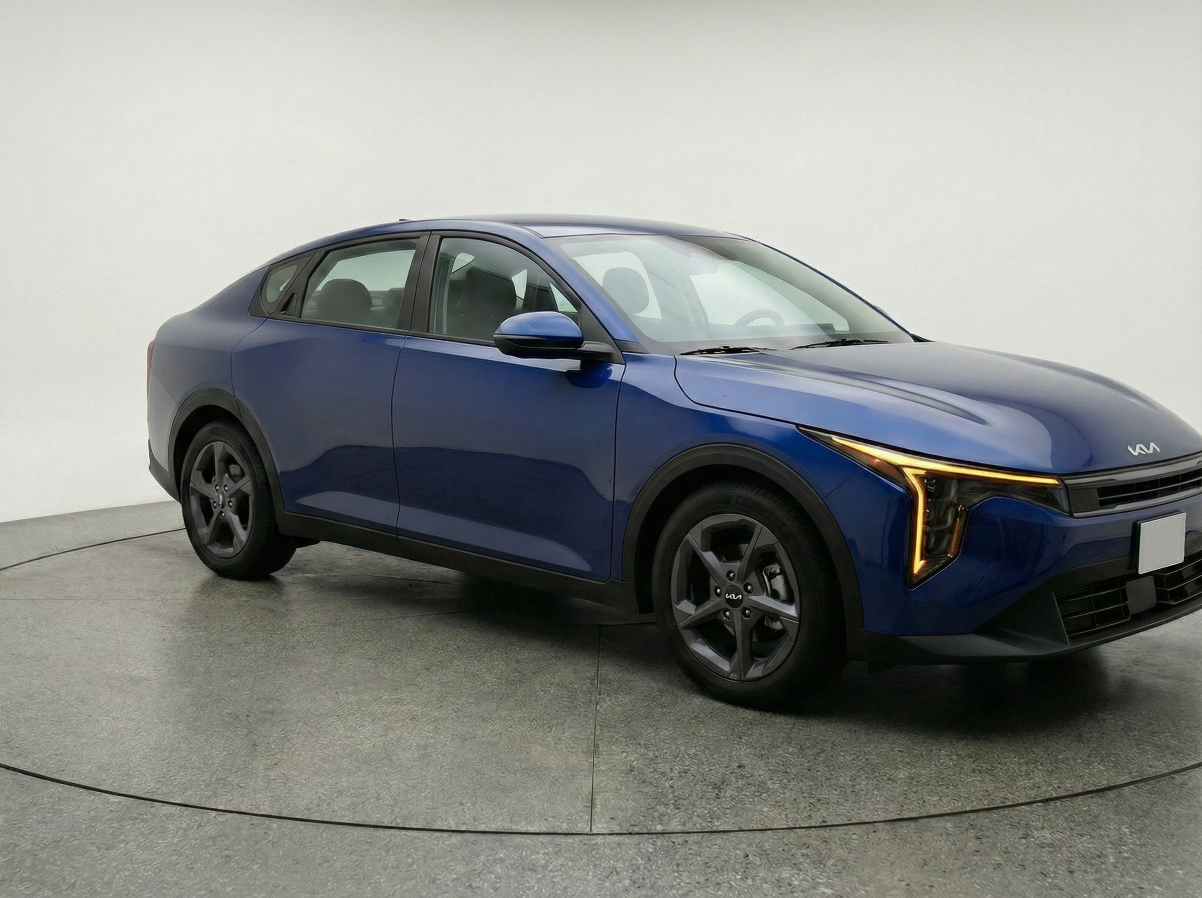 Thumbnail: 2025 Kia K4 - 1