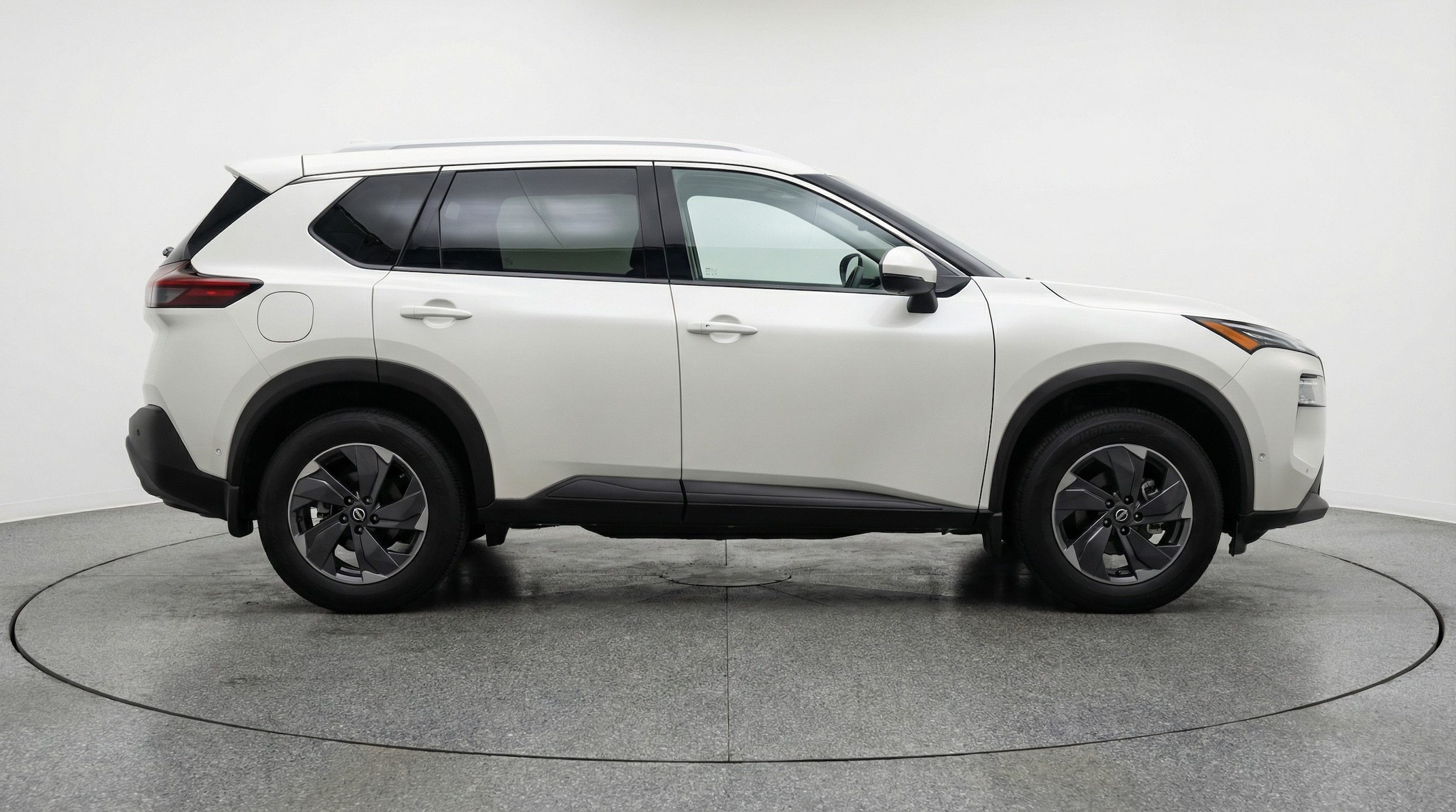 Thumbnail: 2025 Nissan Rogue - 8