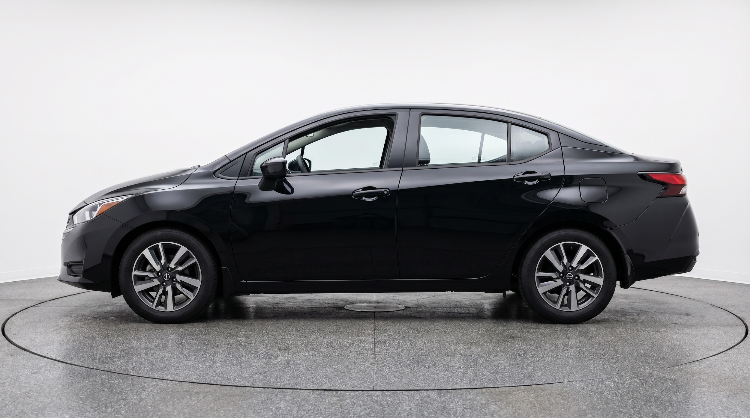 Thumbnail: 2025 Nissan Versa - 4
