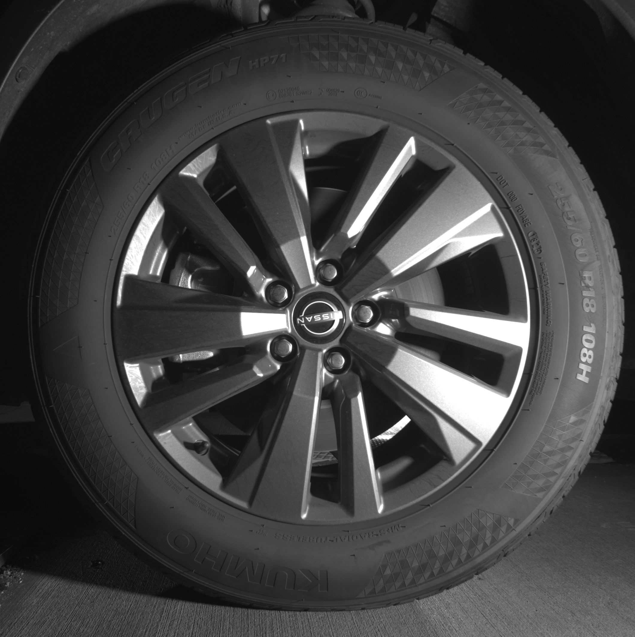 Thumbnail: 2025 Nissan Pathfinder - 9