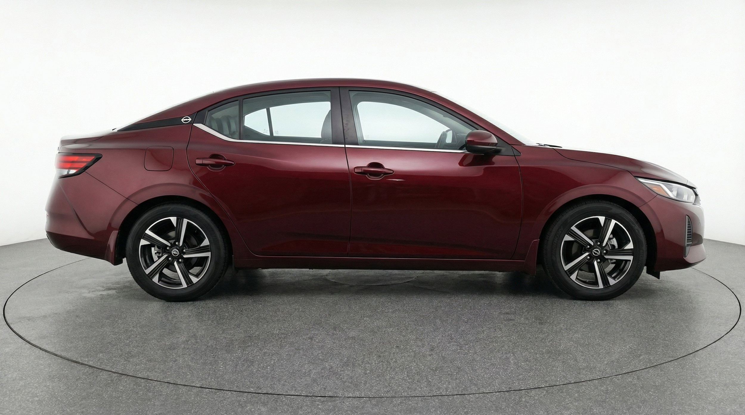 Thumbnail: 2025 Nissan Sentra - 11