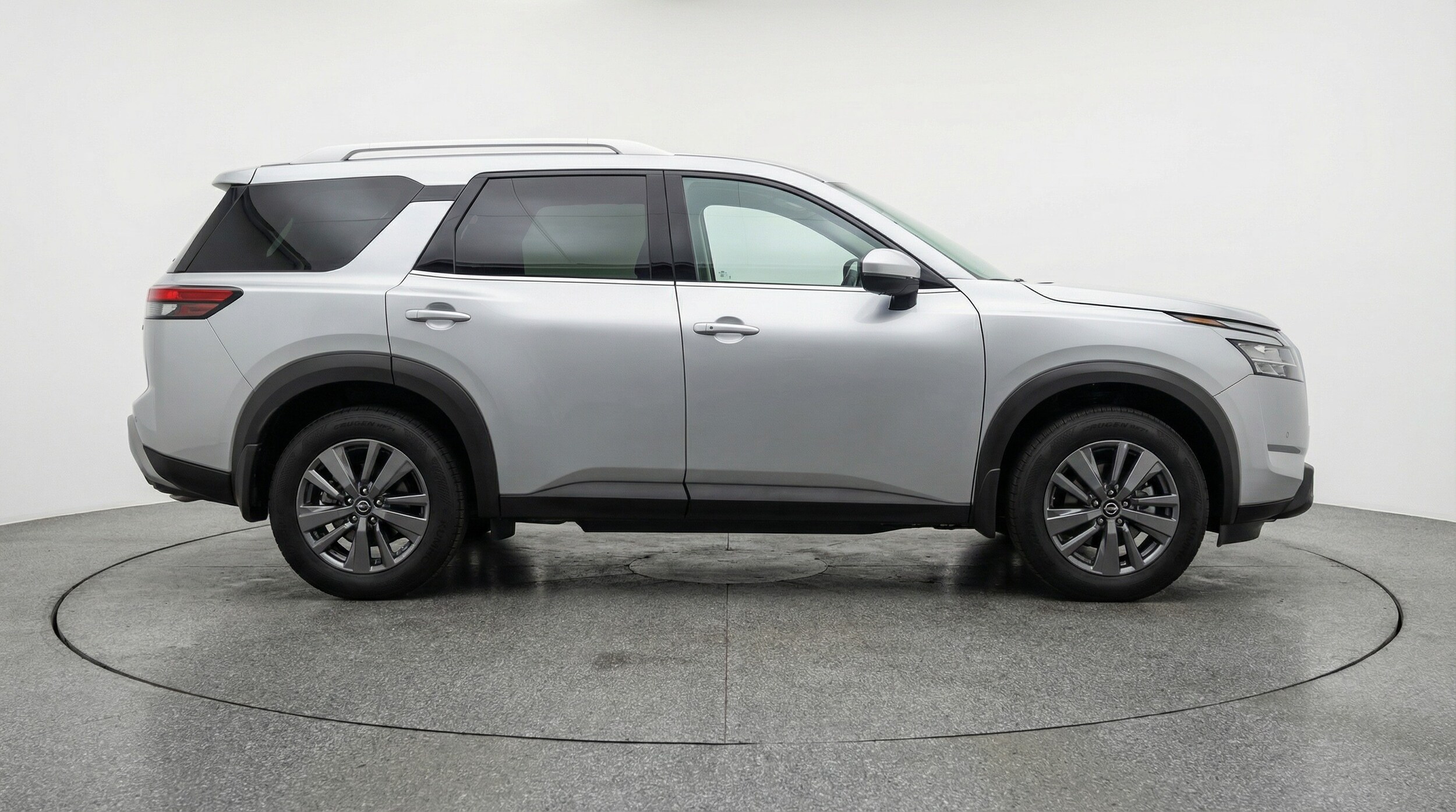 Thumbnail: 2025 Nissan Pathfinder - 8