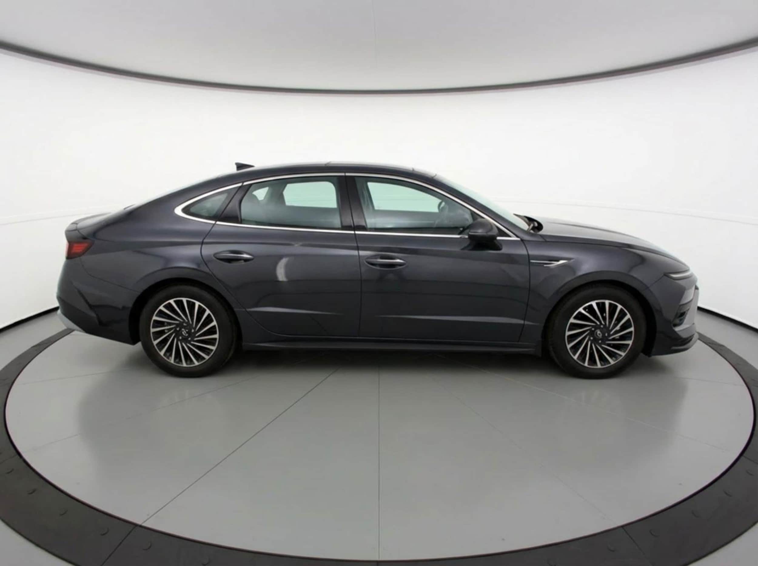 Thumbnail: 2025 Hyundai Sonata - 8