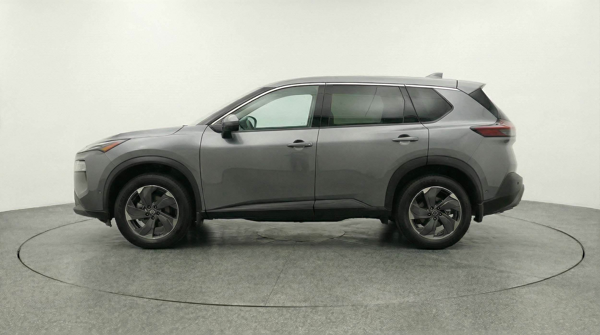 Thumbnail: 2025 Nissan Rogue - 4