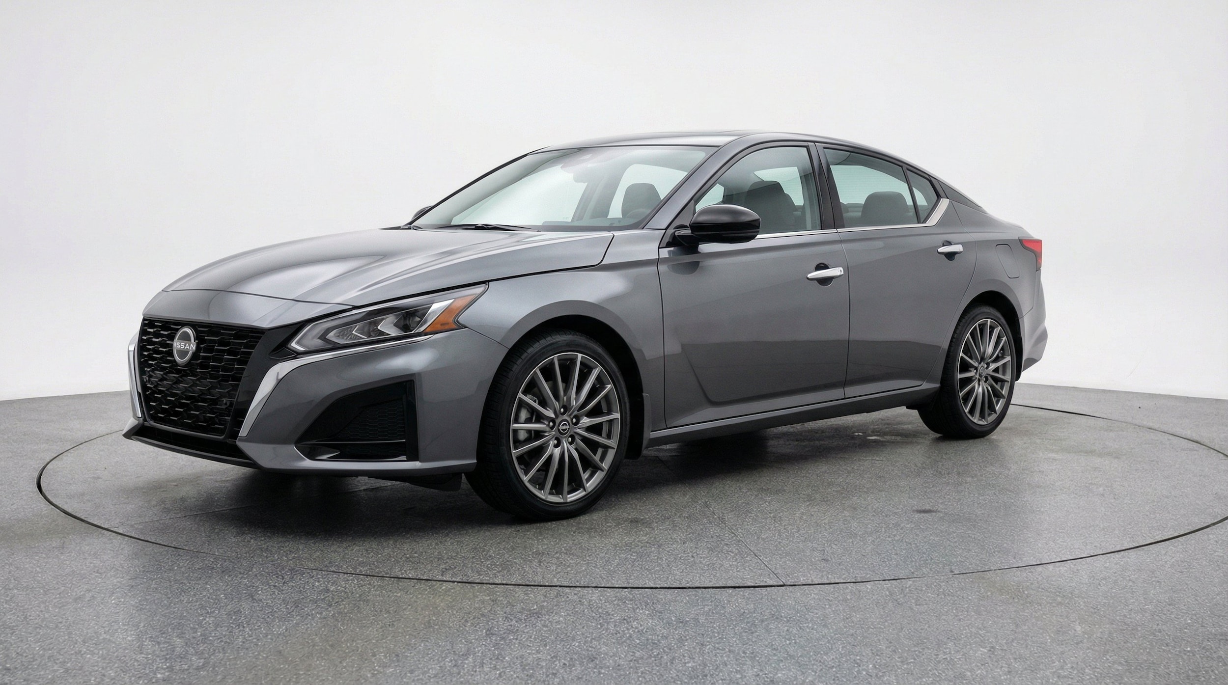 Thumbnail: 2025 Nissan Altima - 3