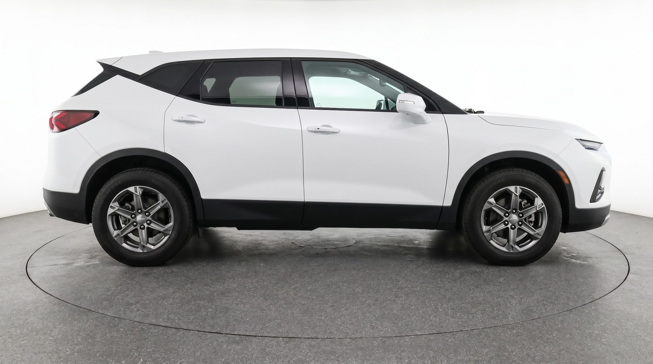 Thumbnail: 2025 Chevrolet Blazer - 8