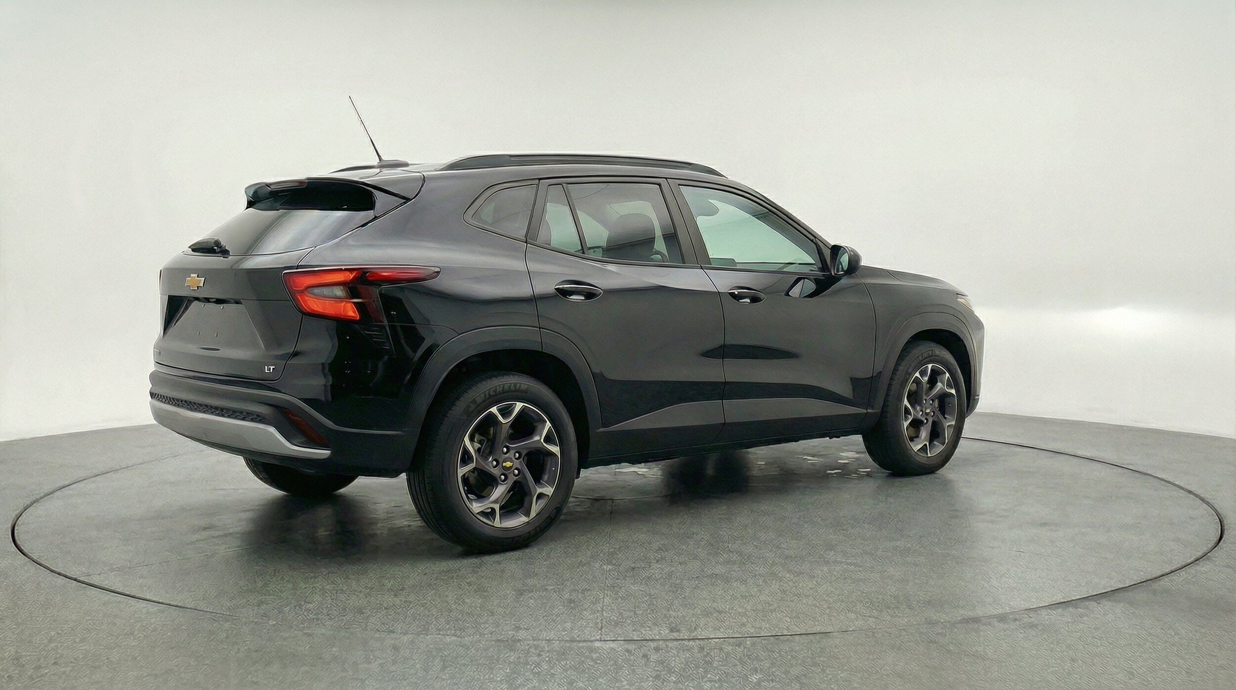 Thumbnail: 2025 Chevrolet Trax - 9