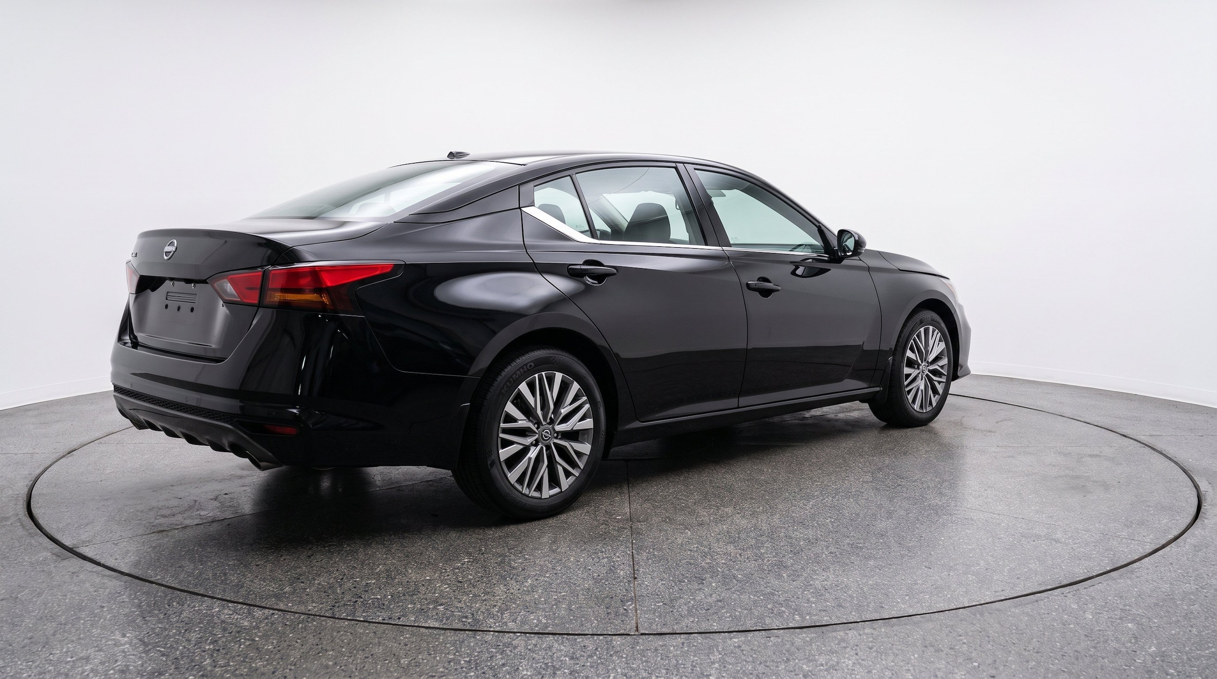 Thumbnail: 2026 Nissan Altima - 9