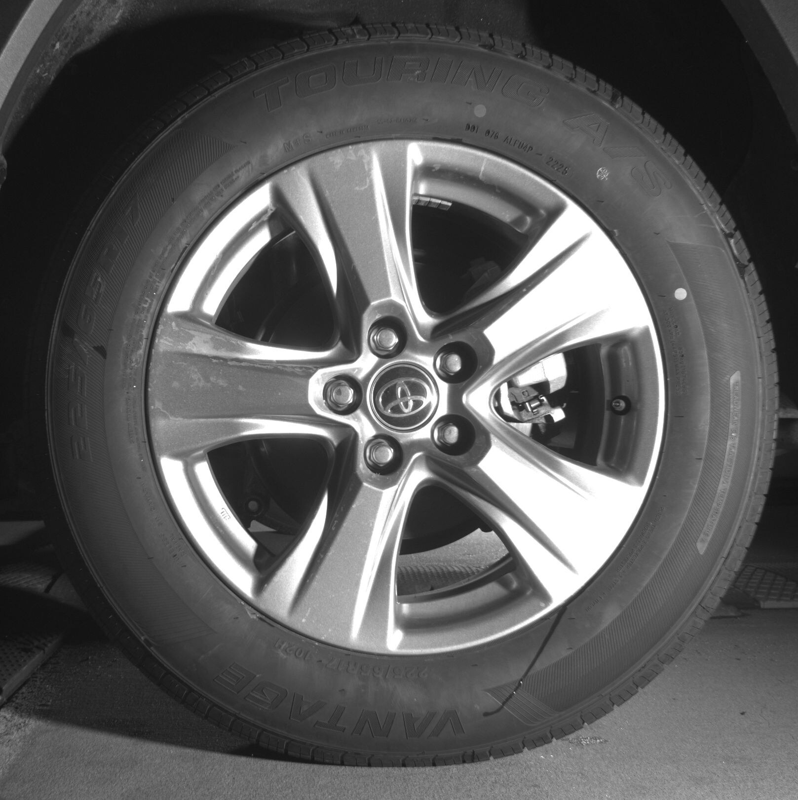 Thumbnail: 2025 Toyota RAV4 - 11