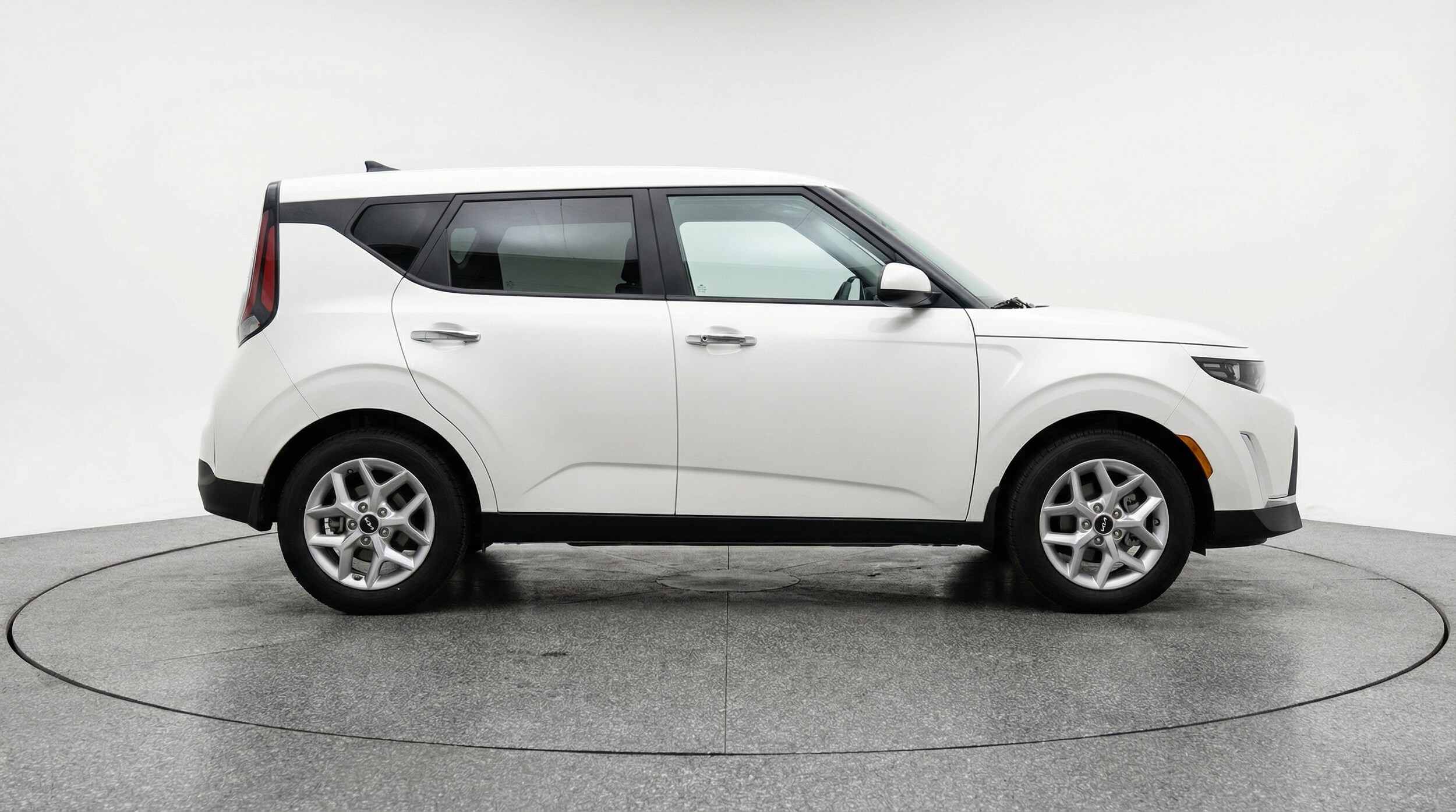 Thumbnail: 2025 Kia Soul - 8