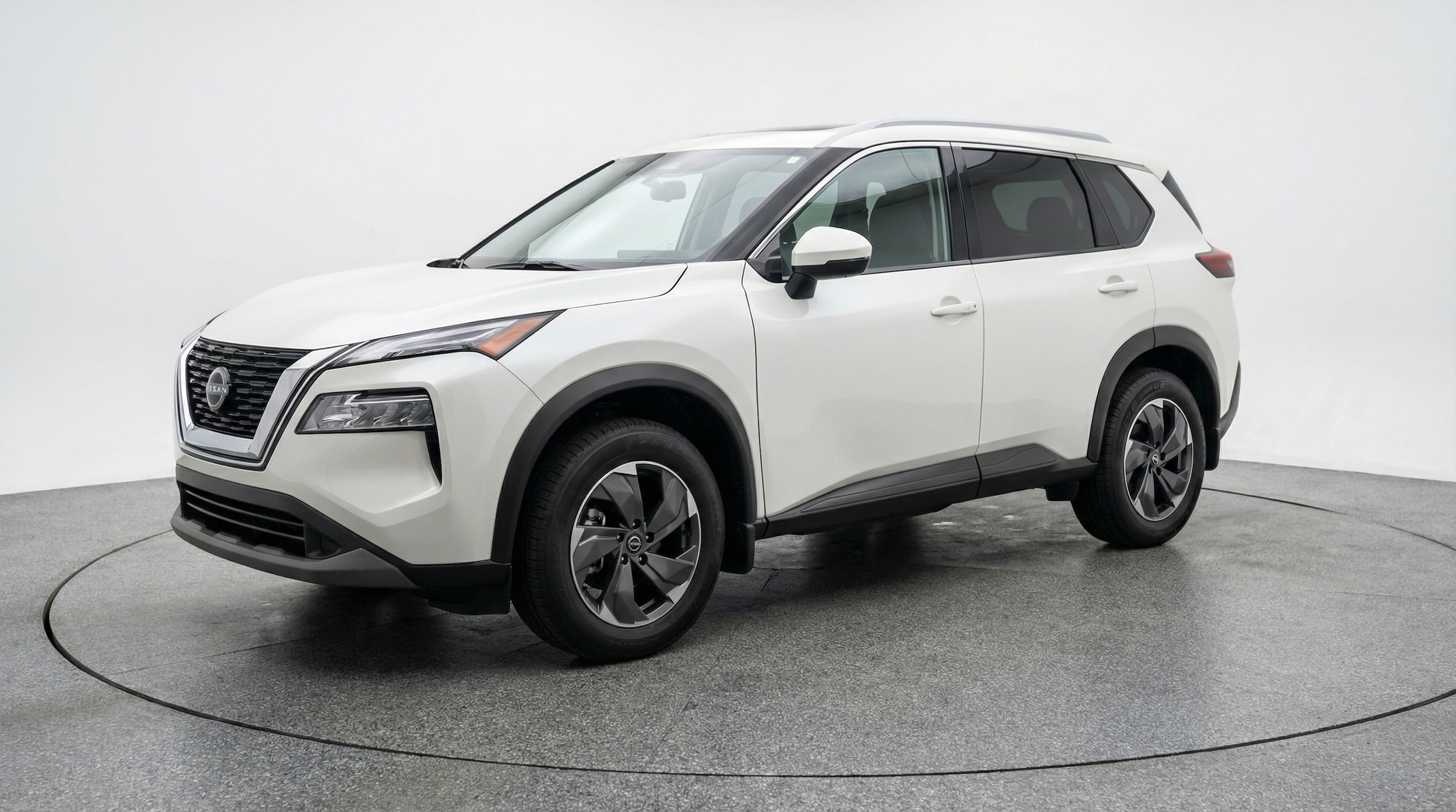 Thumbnail: 2025 Nissan Rogue - 3