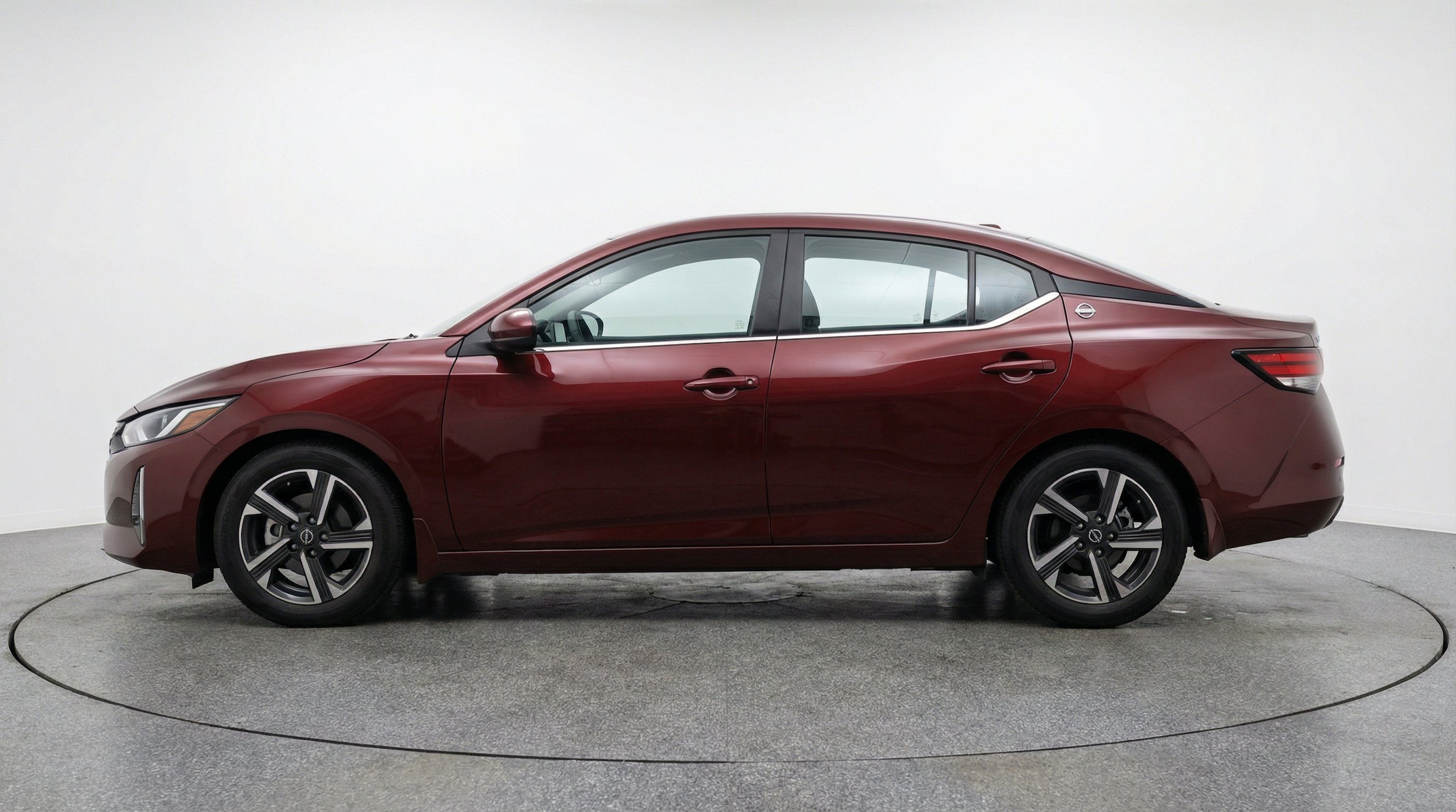 Thumbnail: 2025 Nissan Sentra - 5