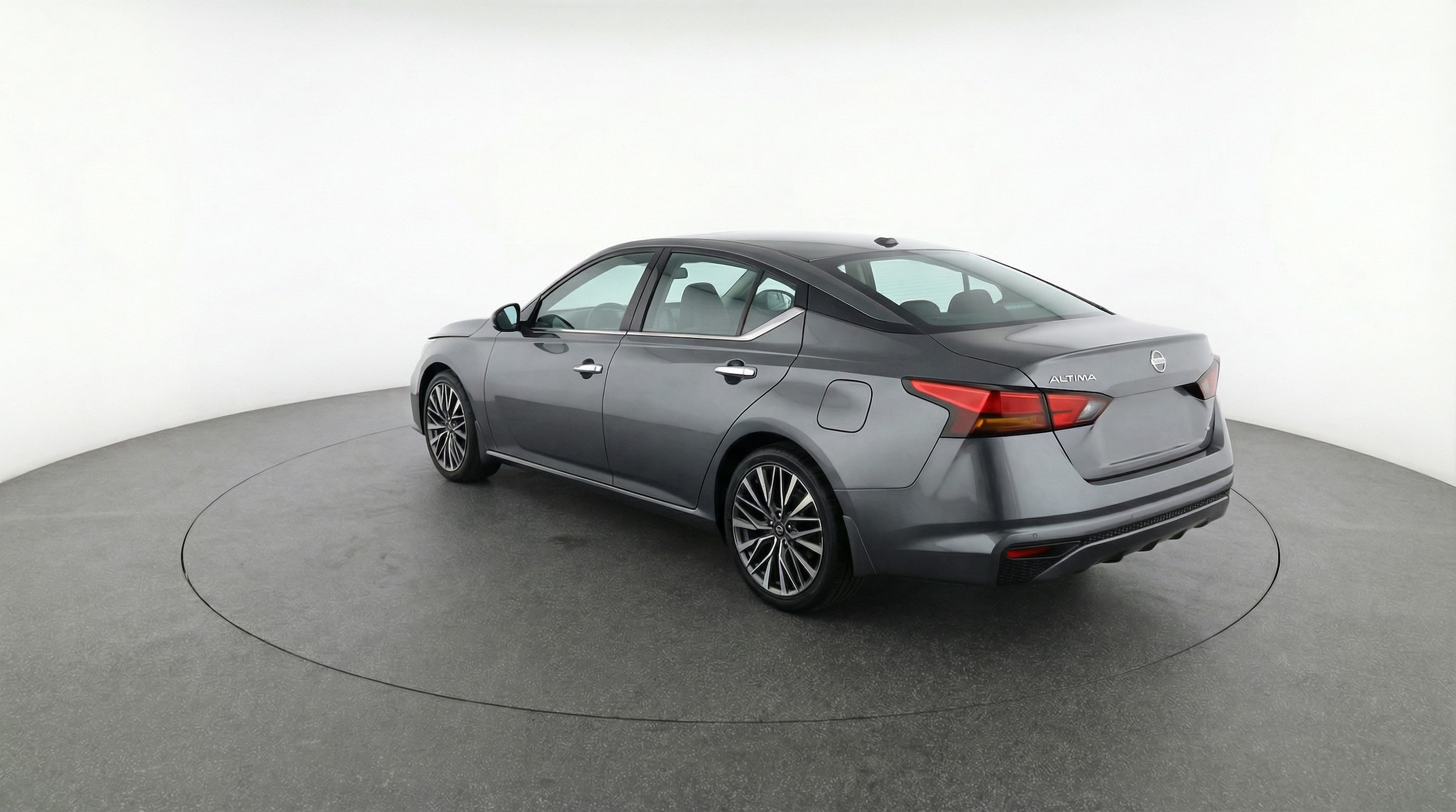 Thumbnail: 2025 Nissan Altima - 5