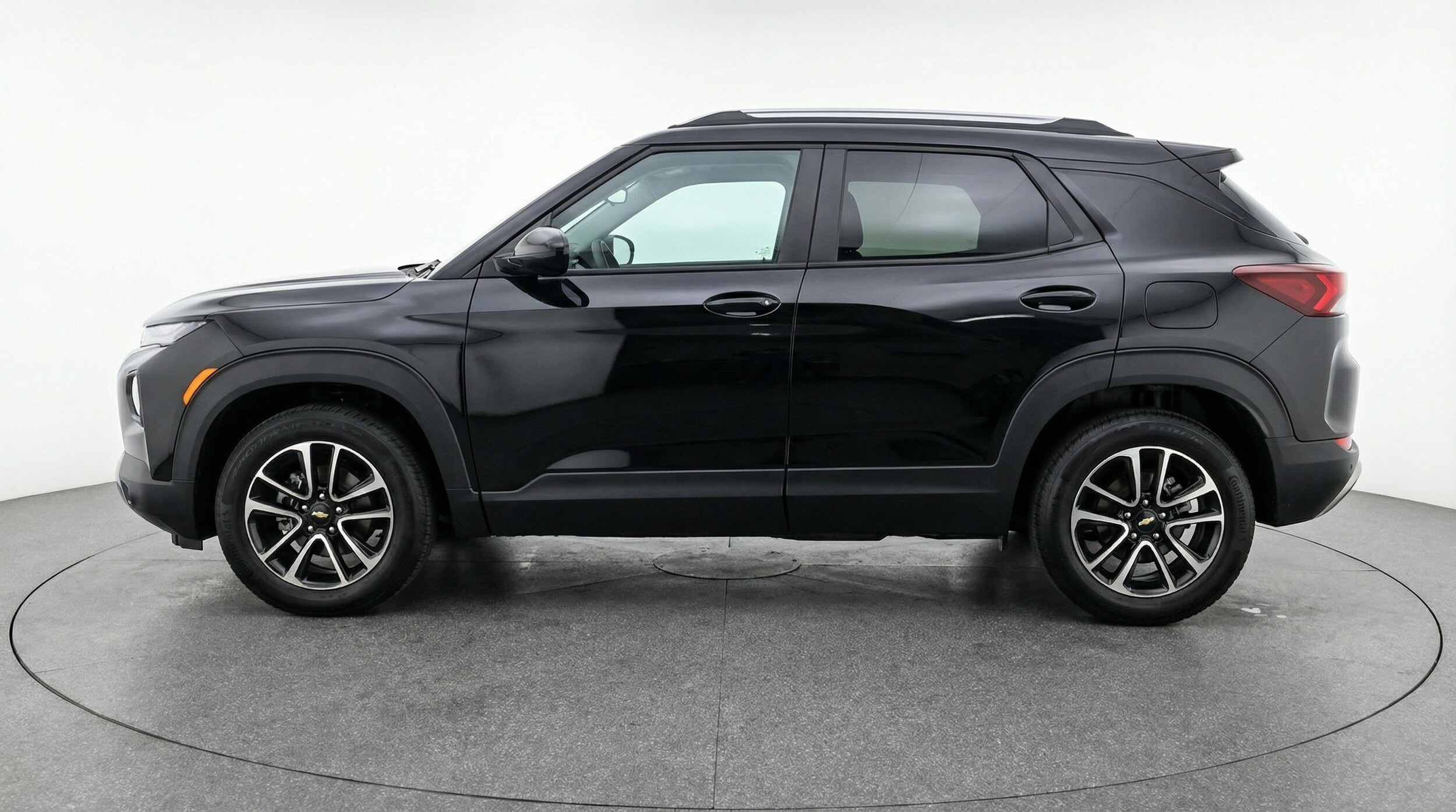 Thumbnail: 2025 Chevrolet TrailBlazer - 4