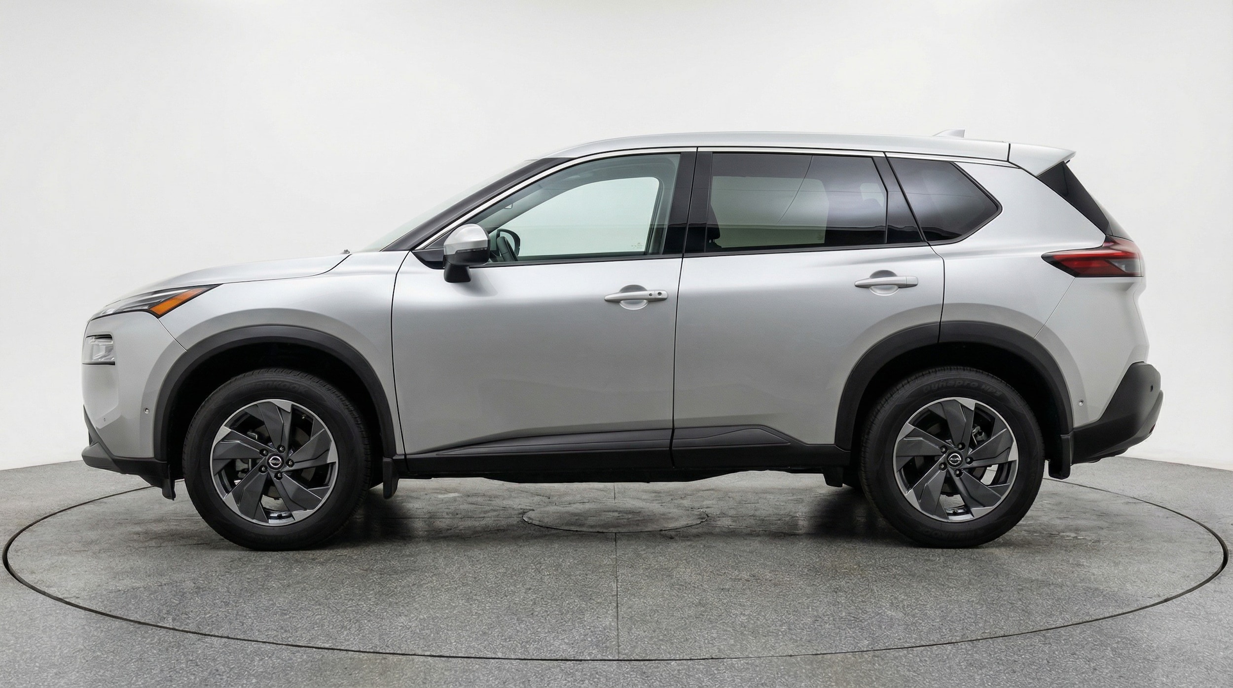 Thumbnail: 2025 Nissan Rogue - 4